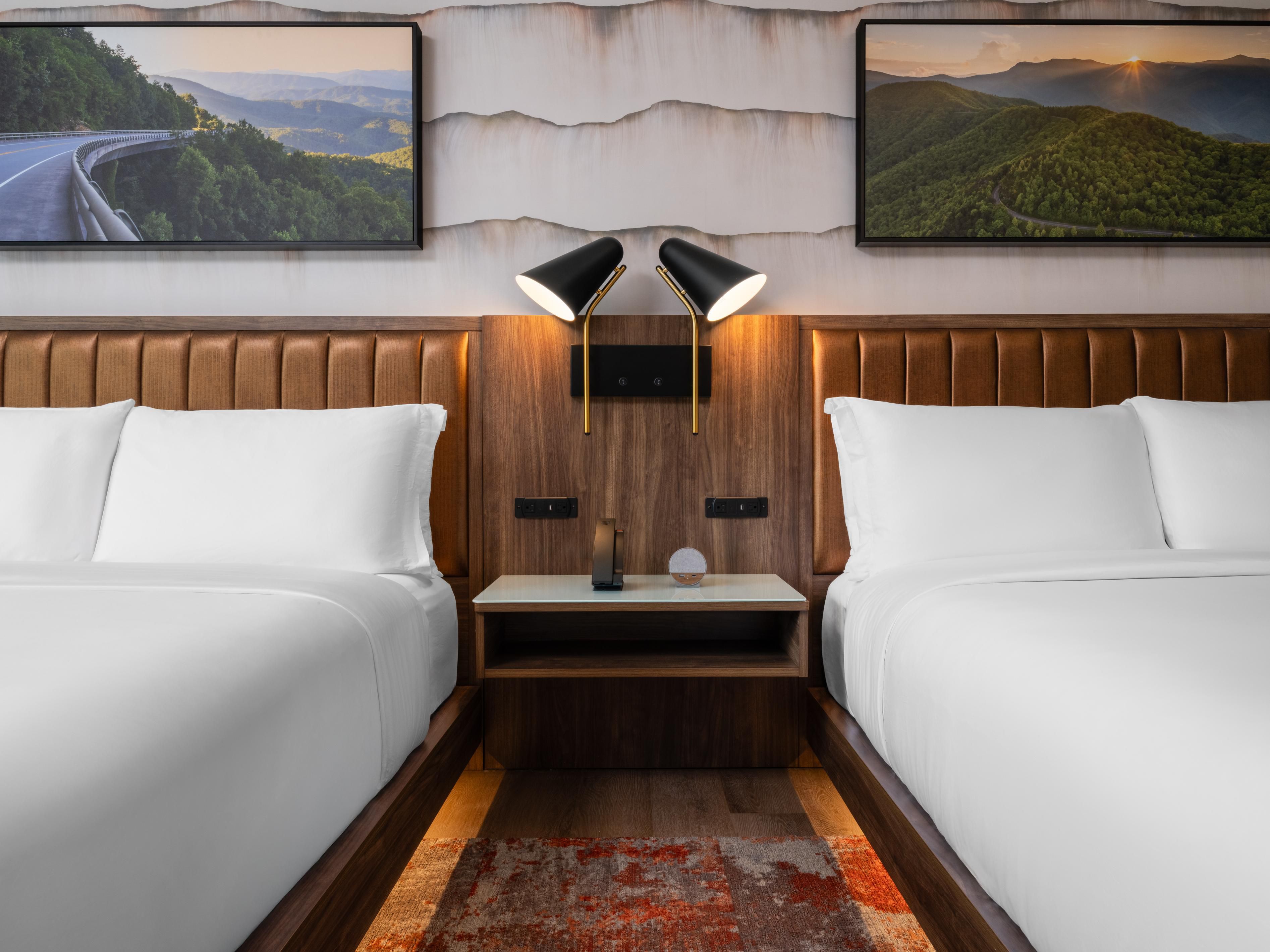 Spacious two queen guestroom near the Smoky Mountains
