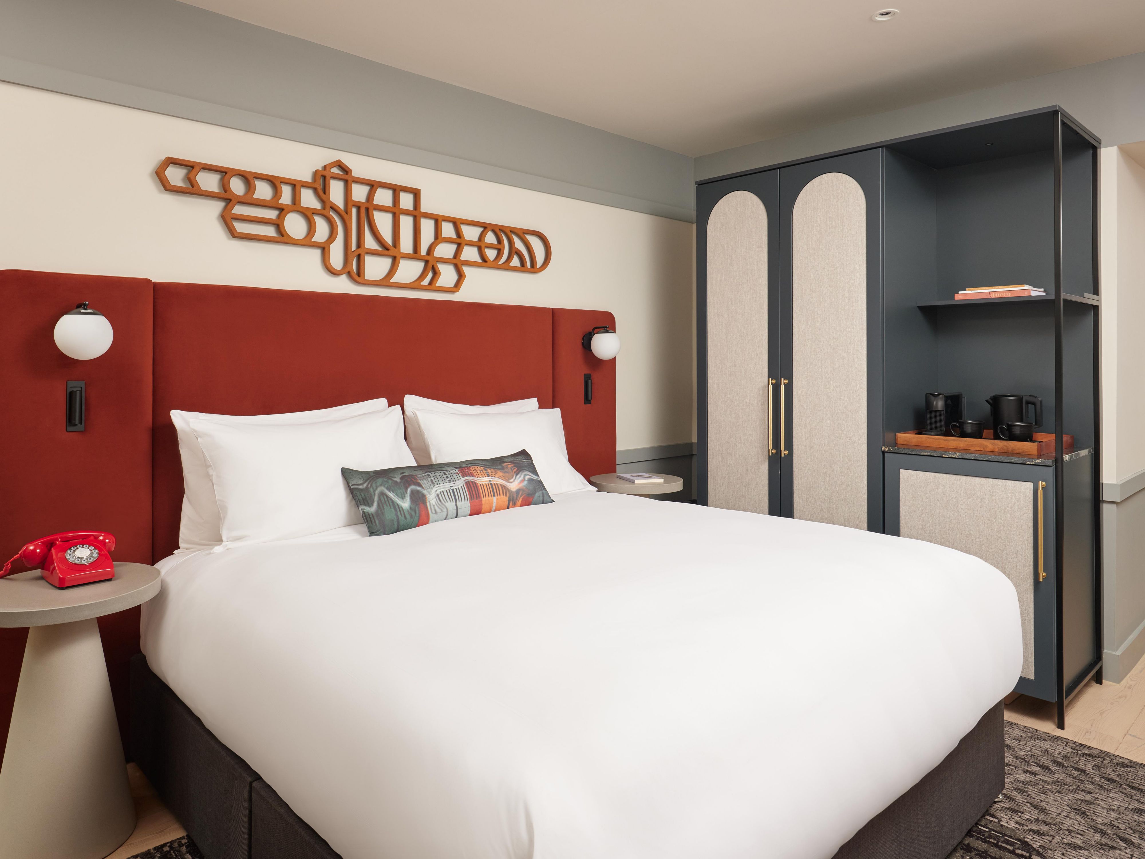 Discover a room shaped by Gloucester’s maritime heritage