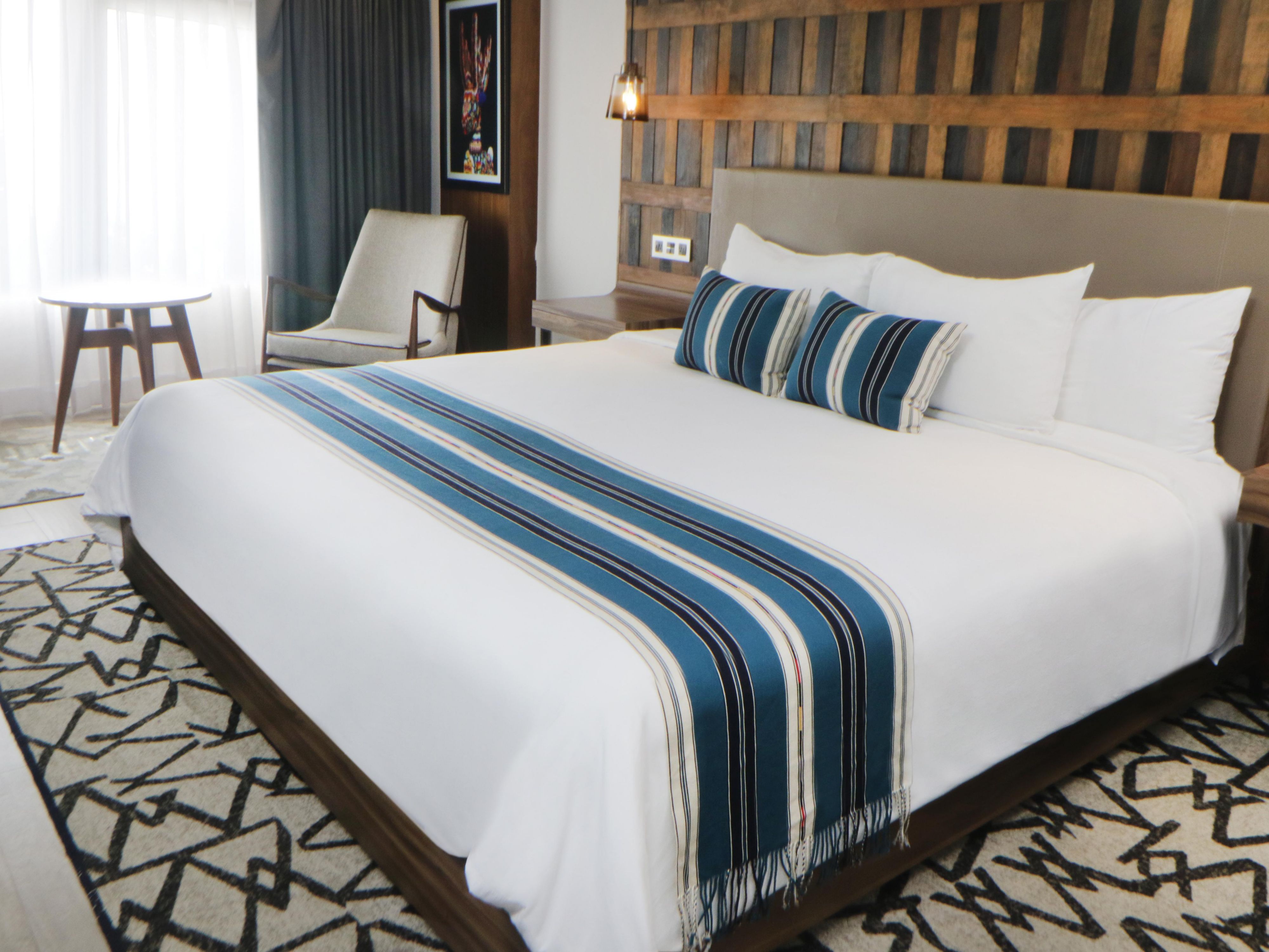 Wake up, start your day and explore your destination!