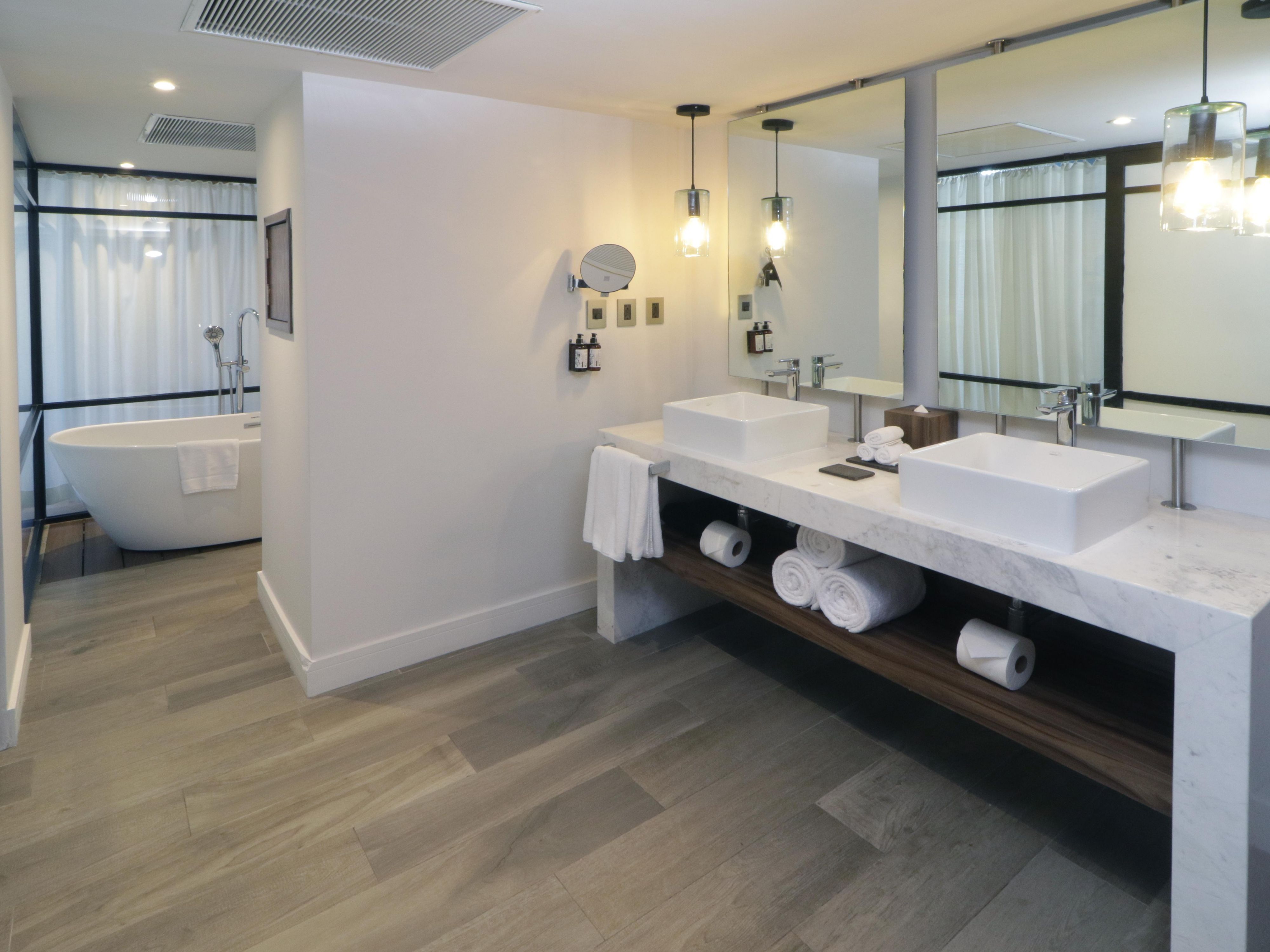 Get ready in our beautifully lit and spacious bathrooms.