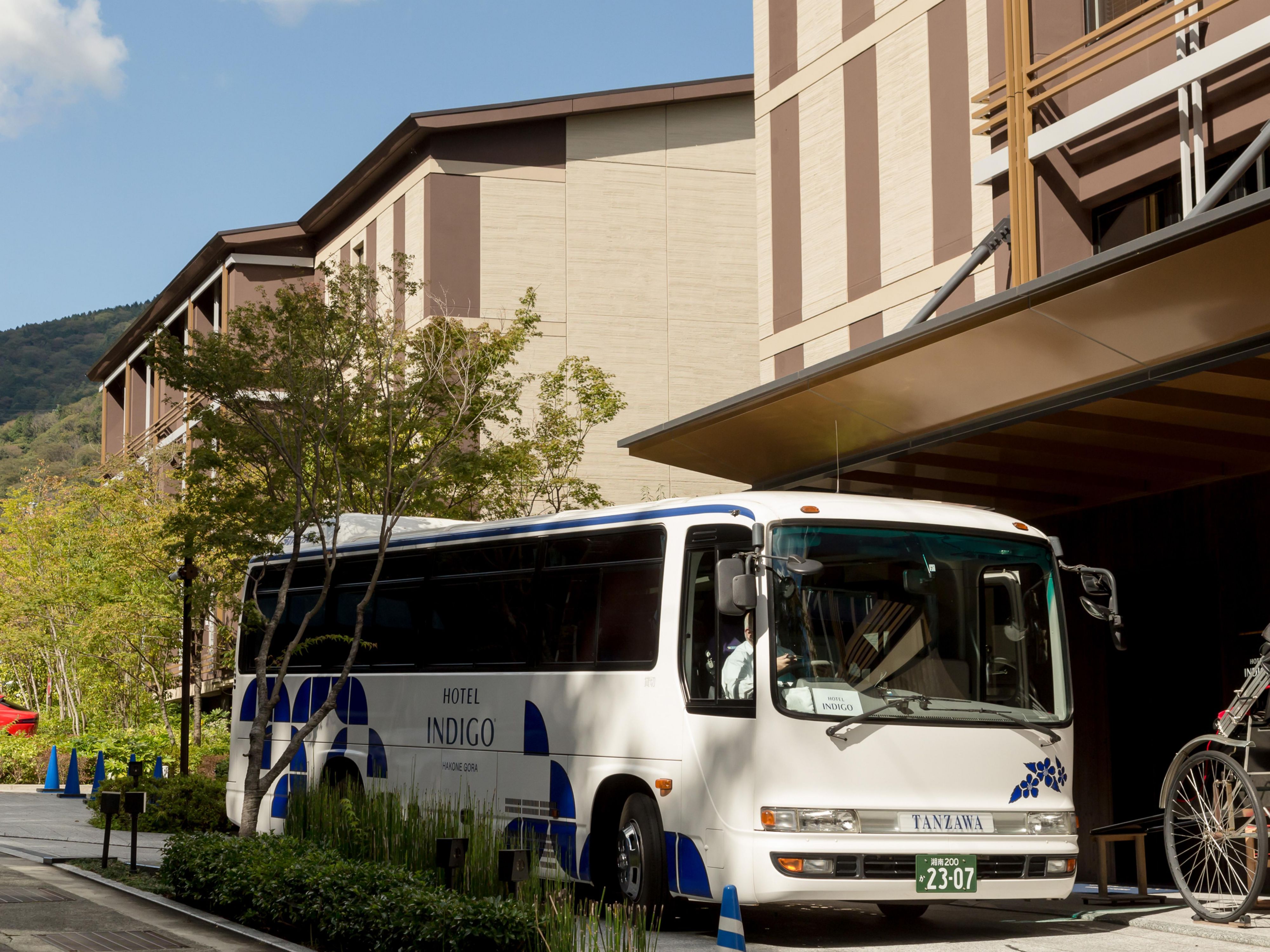 A shuttle bus from Odawara station and pick-up service at Gora station are available. Please contact hotel for more detail.
