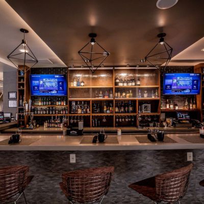 Our bar is the perfect place to mix and mingle with colleagues.