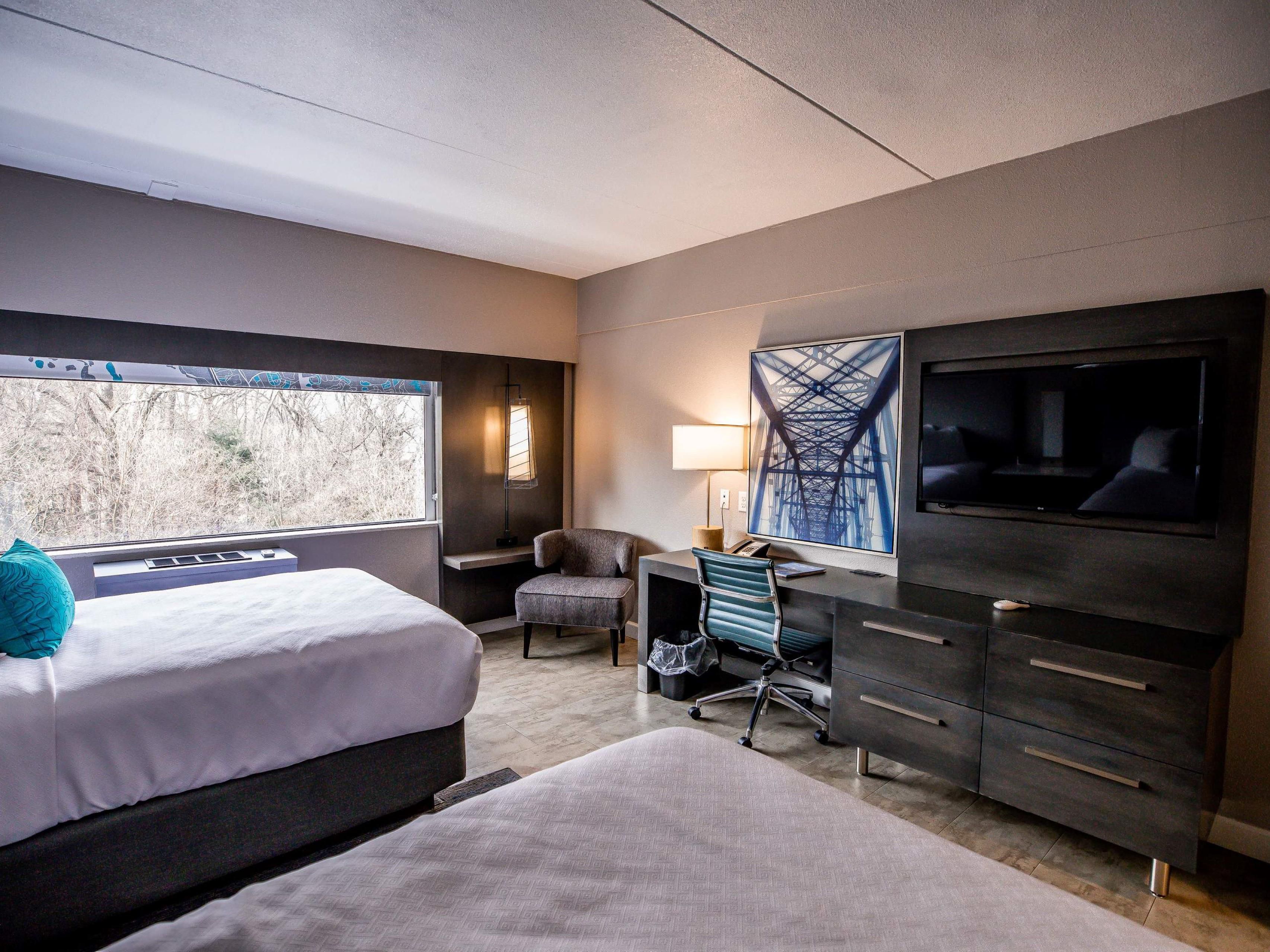 Upscale luxury meets modern design and local flair at our premium Murfreesboro hotel. Unwind in chic rooms blending style and comfort with cultural, neighborhood inspired touches and stunning images. Elevate your stay in a hotel that’s as aesthetically pleasing as it is enriching, with luxury amenities and a refined, personalized experience. 