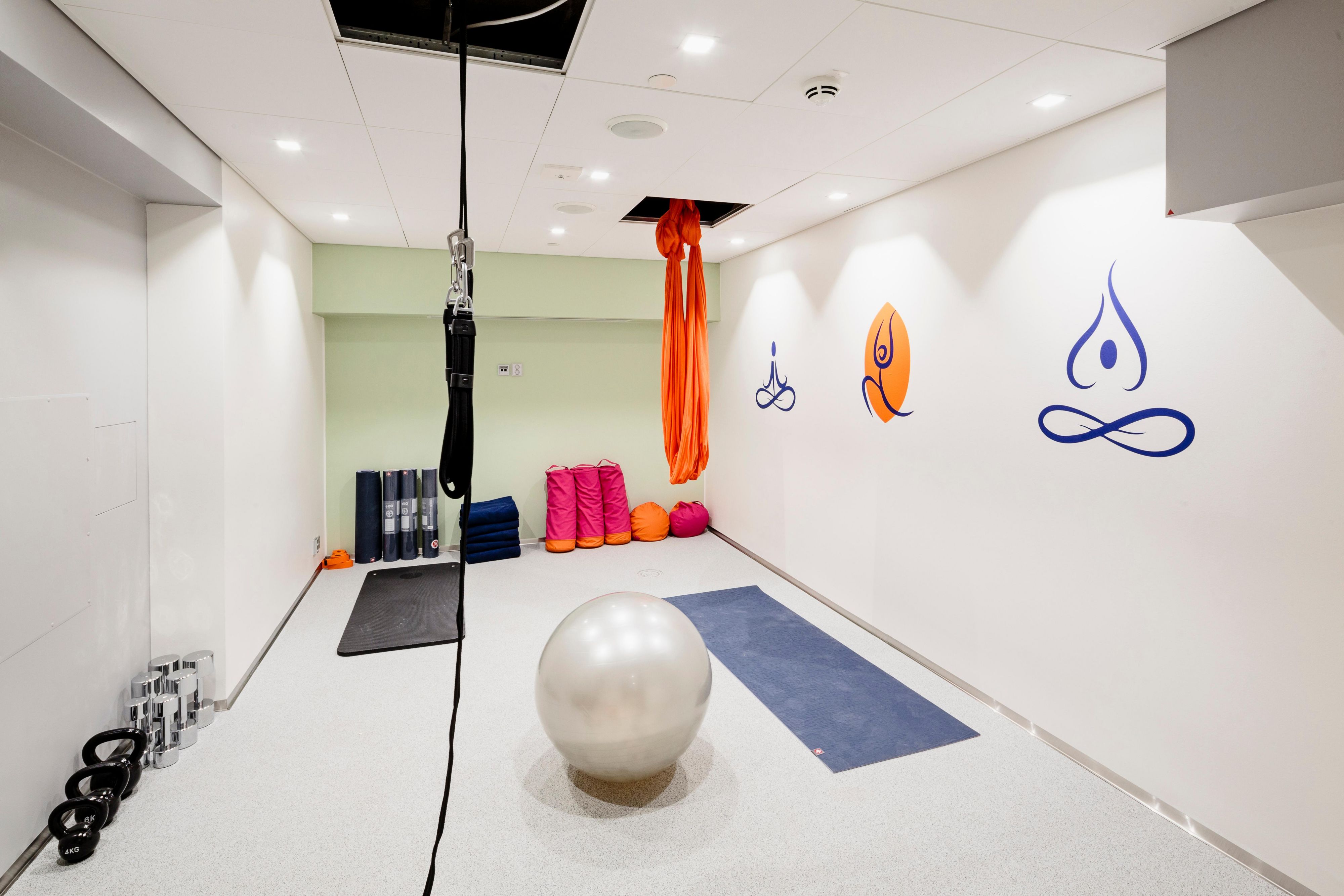 Don't forget to take your Yoga pants with you. Our Body, Mind & Soul Studio comes with a yoga room, fitted with a silk yoga trapeze hammock and a functional workout system Jungle Sports Liana. You can also find recorded yoga lessons in our hotel television.