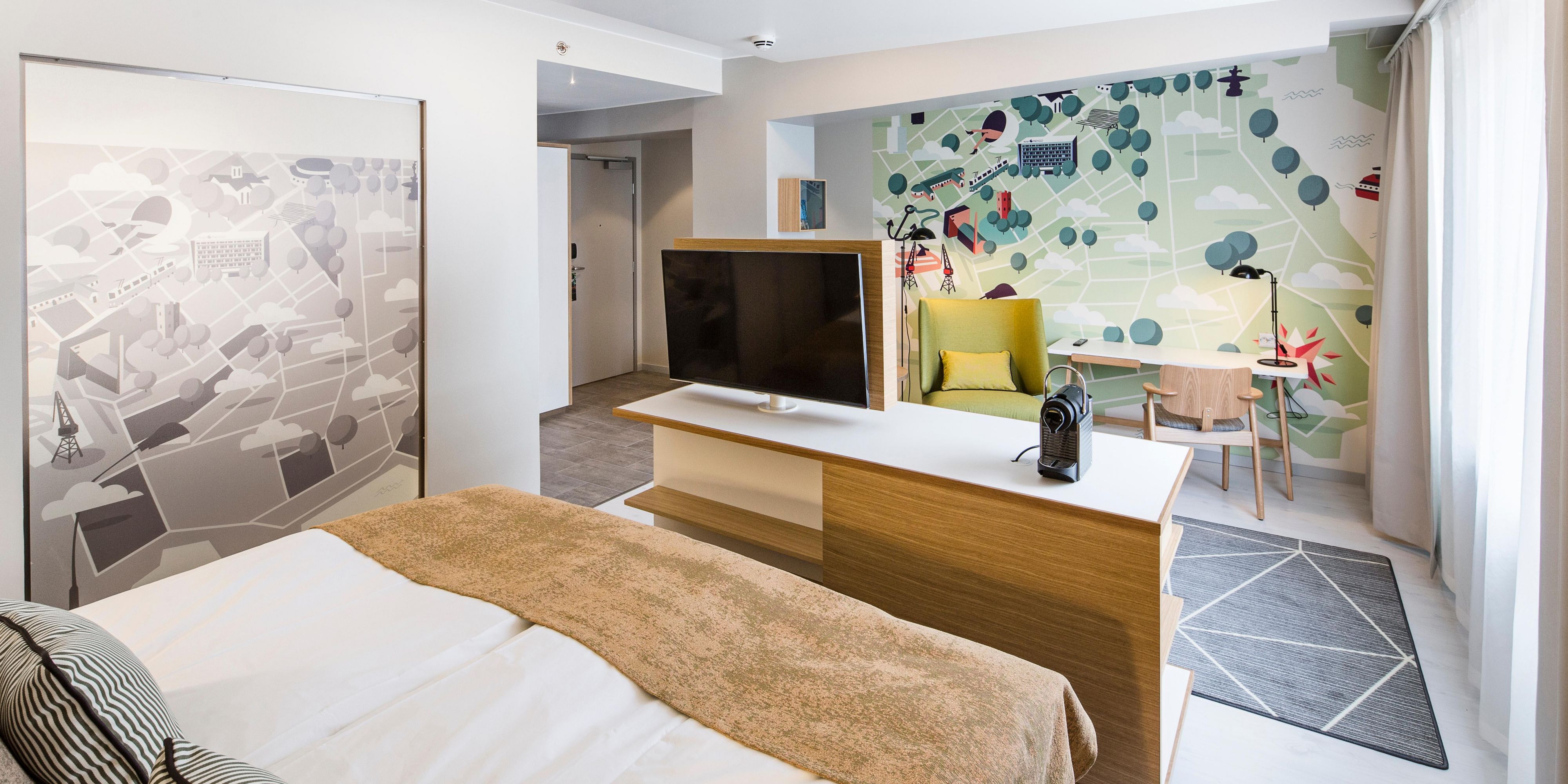 Superior Room with King size bed and mural by 'Pietari Posti'