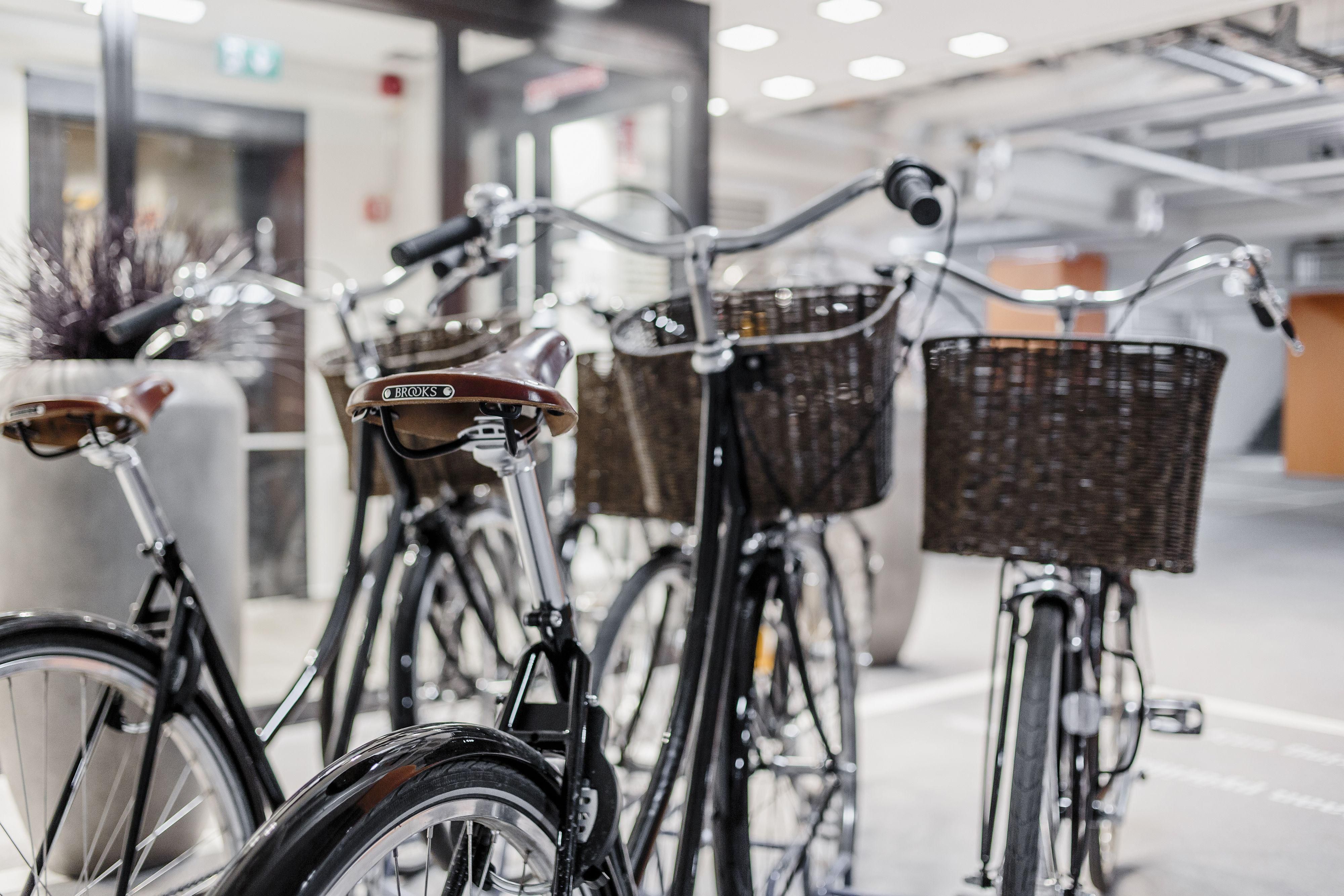 With our Pelago bikes it is easy and convenient to go around and see the best sights of Helsinki. Click the link below and select our Neigbourhood to check out what places we recommend you to visit.
