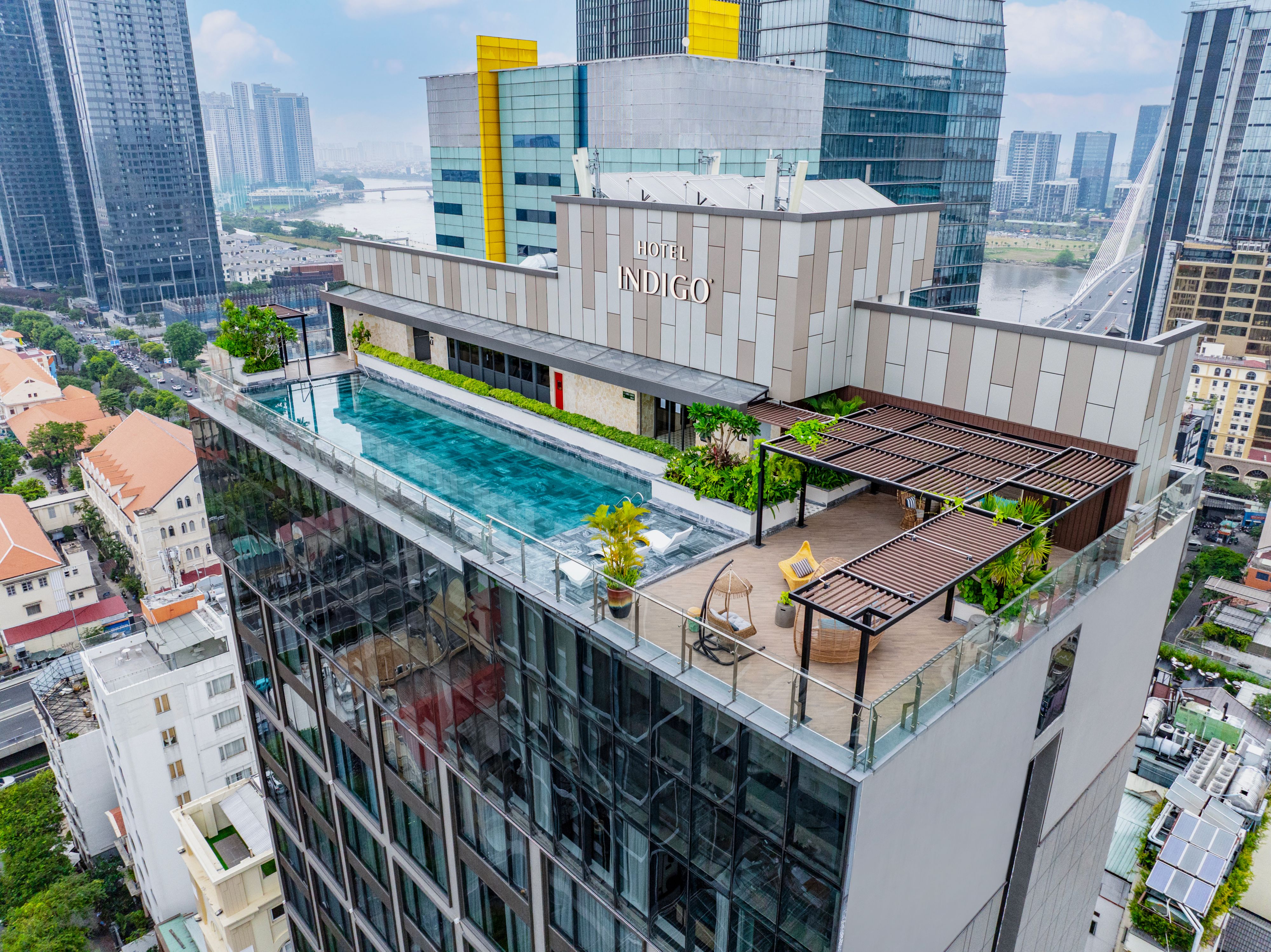 西贡城中英迪格酒店