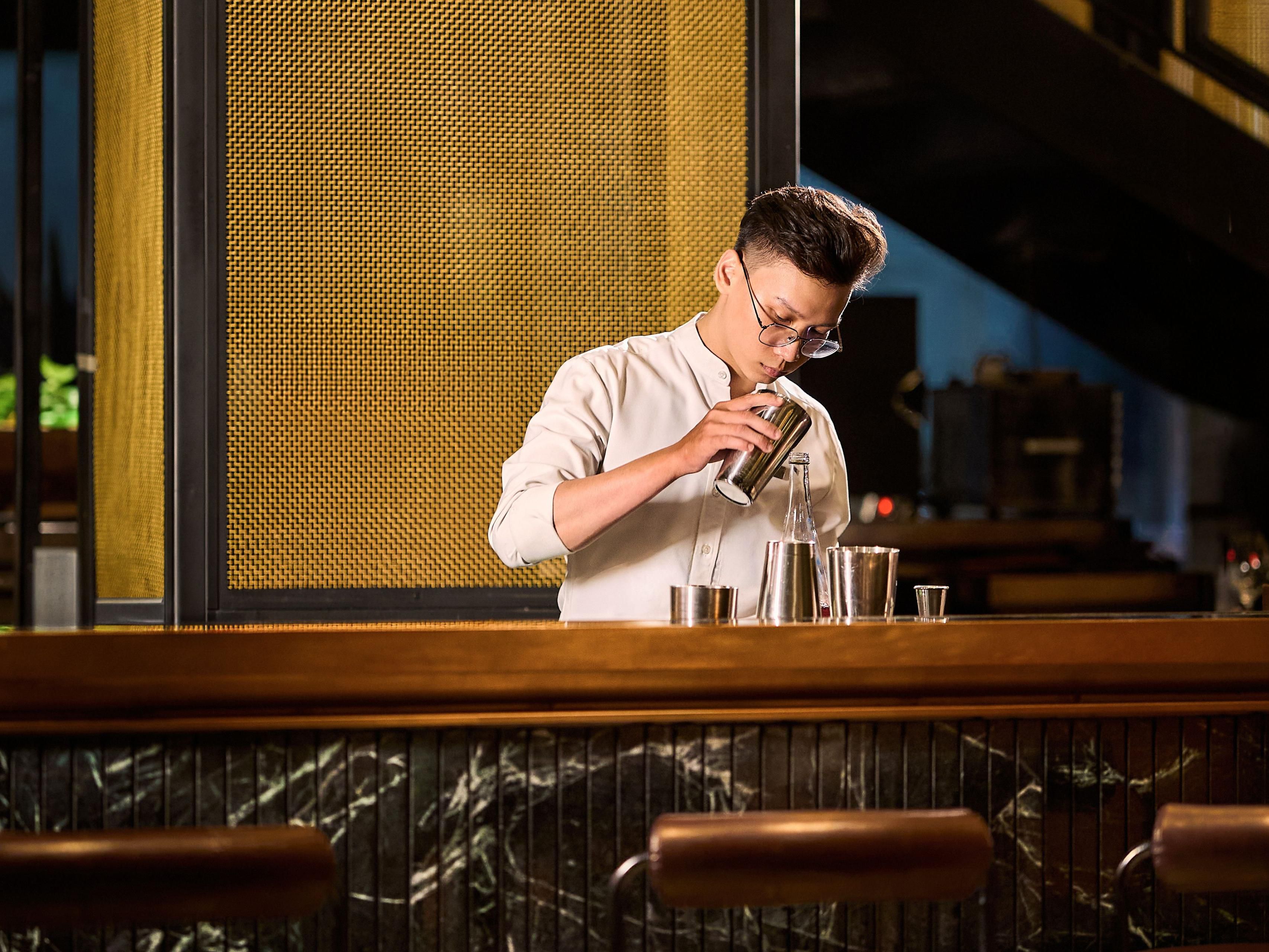Find delightful interaction and crafts from ingenuity at our bar.