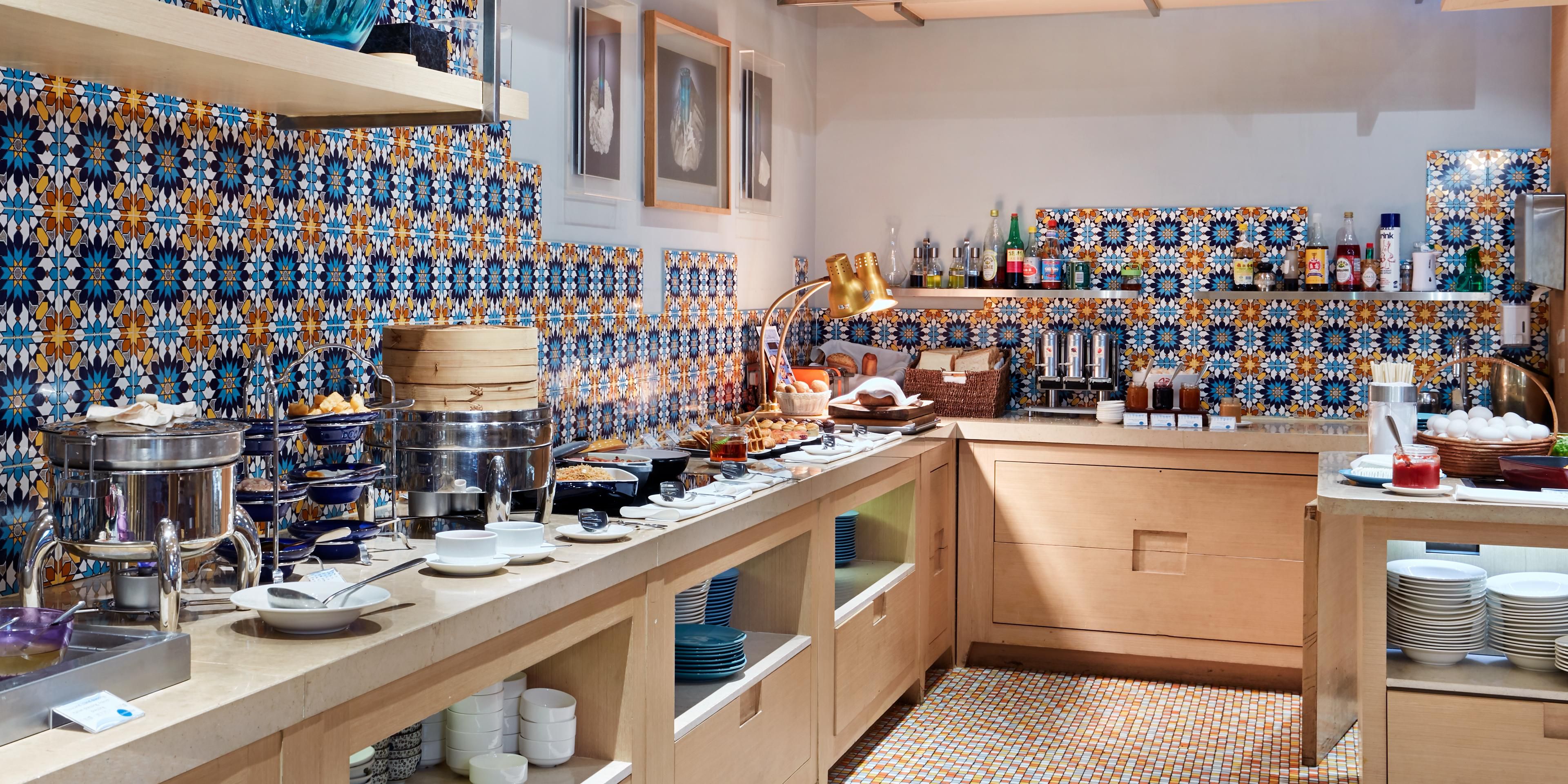 Breakfast Bar 