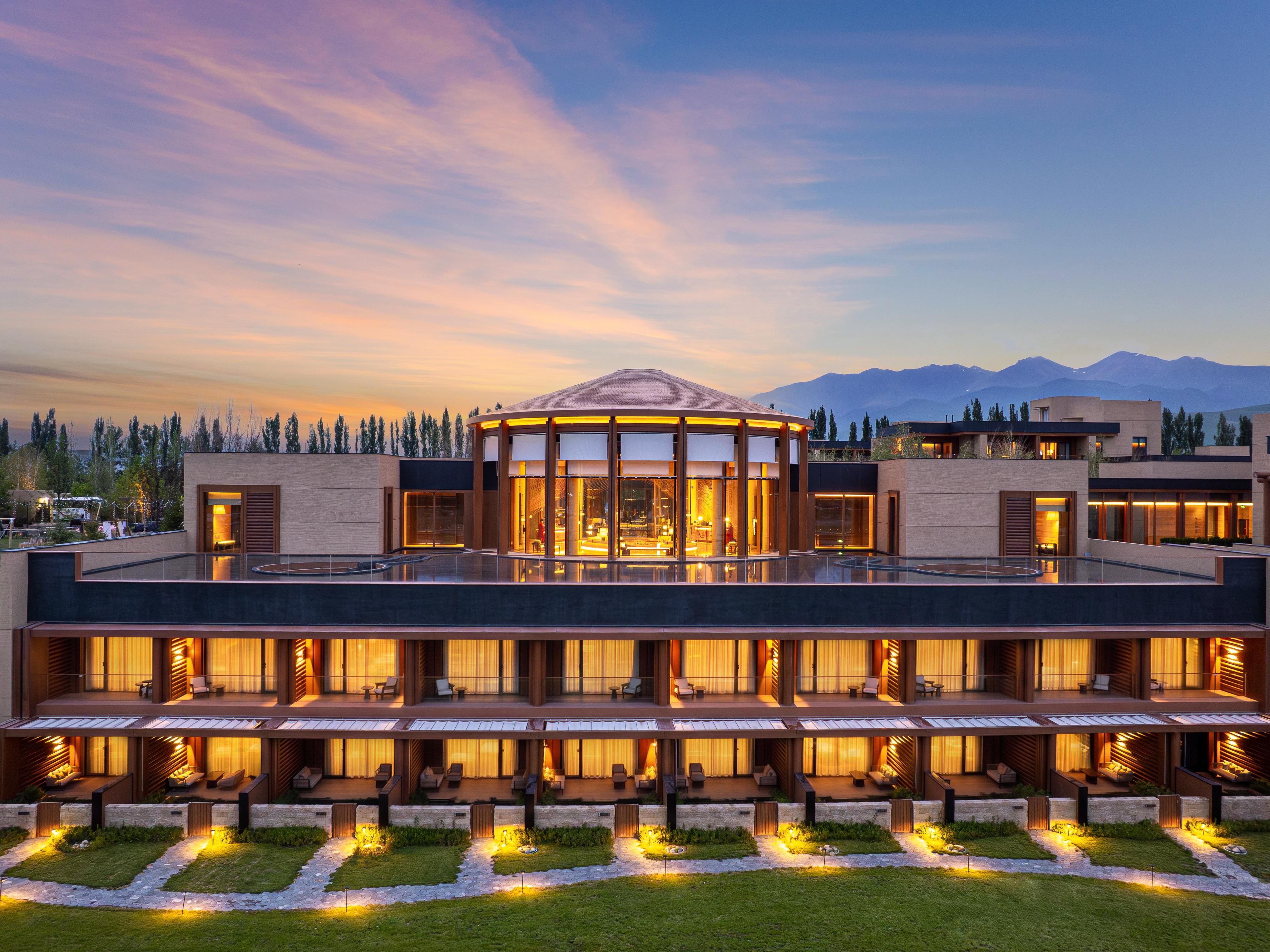 Chambre avec terrasse du lobby et vue sur les Prairies