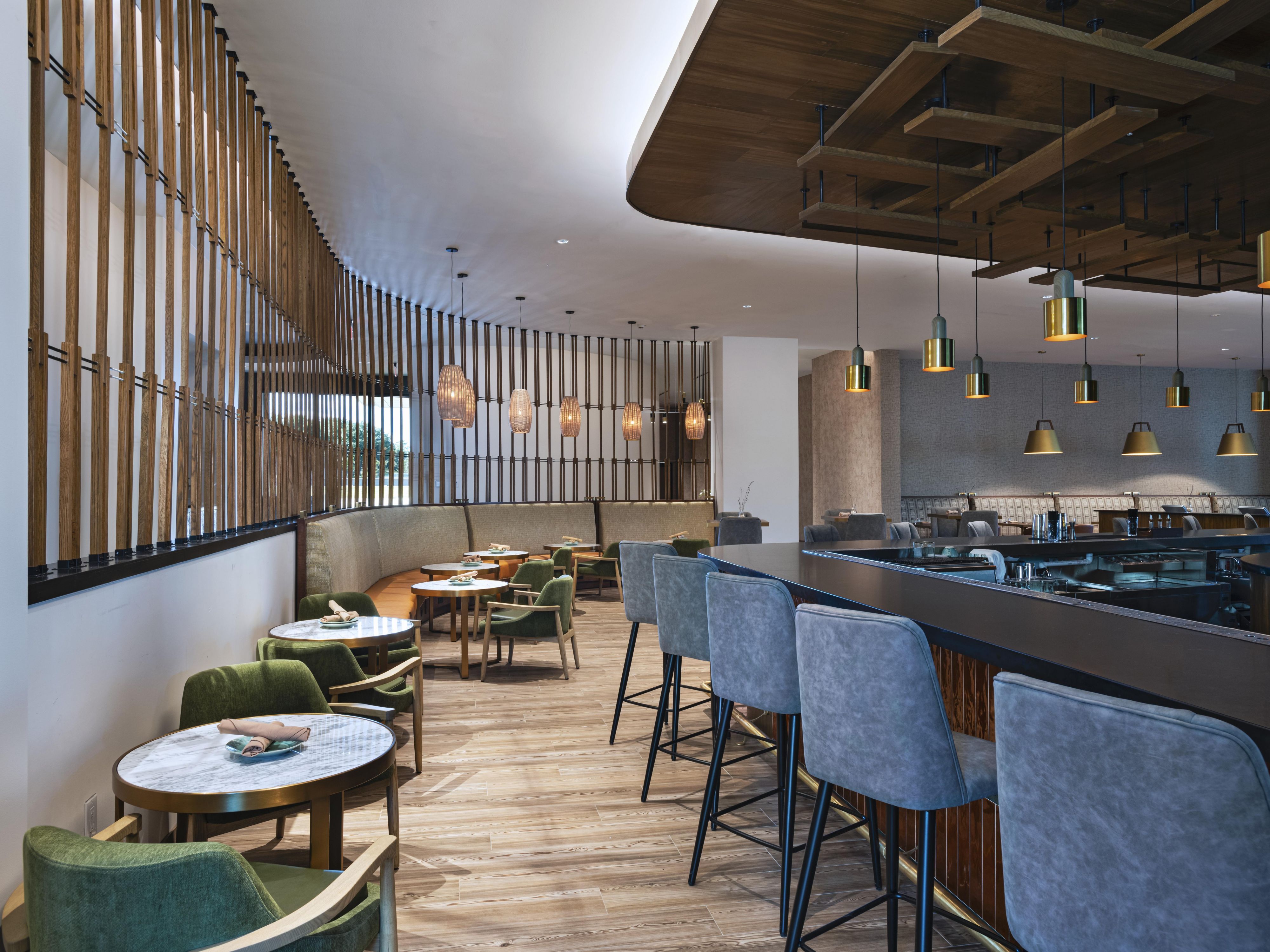 Bar and Lounge