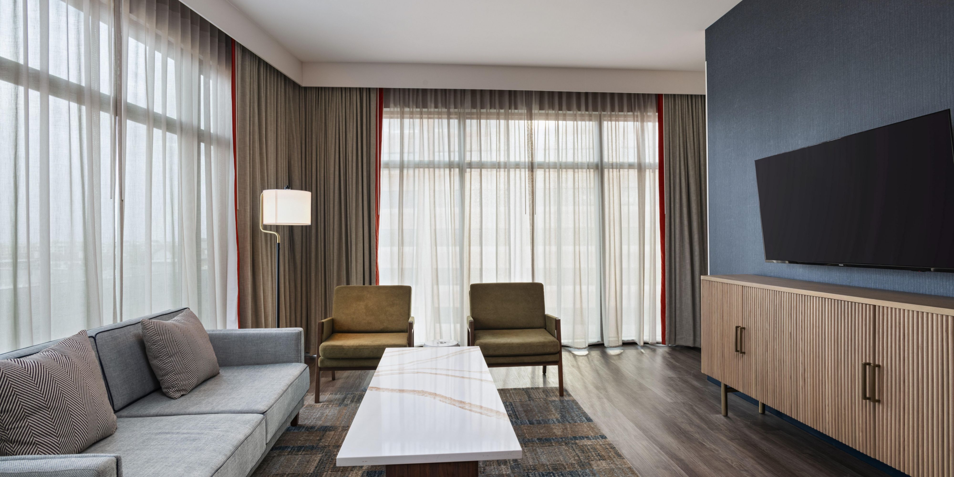 Executive Suite features a spacious and elegantly seating area