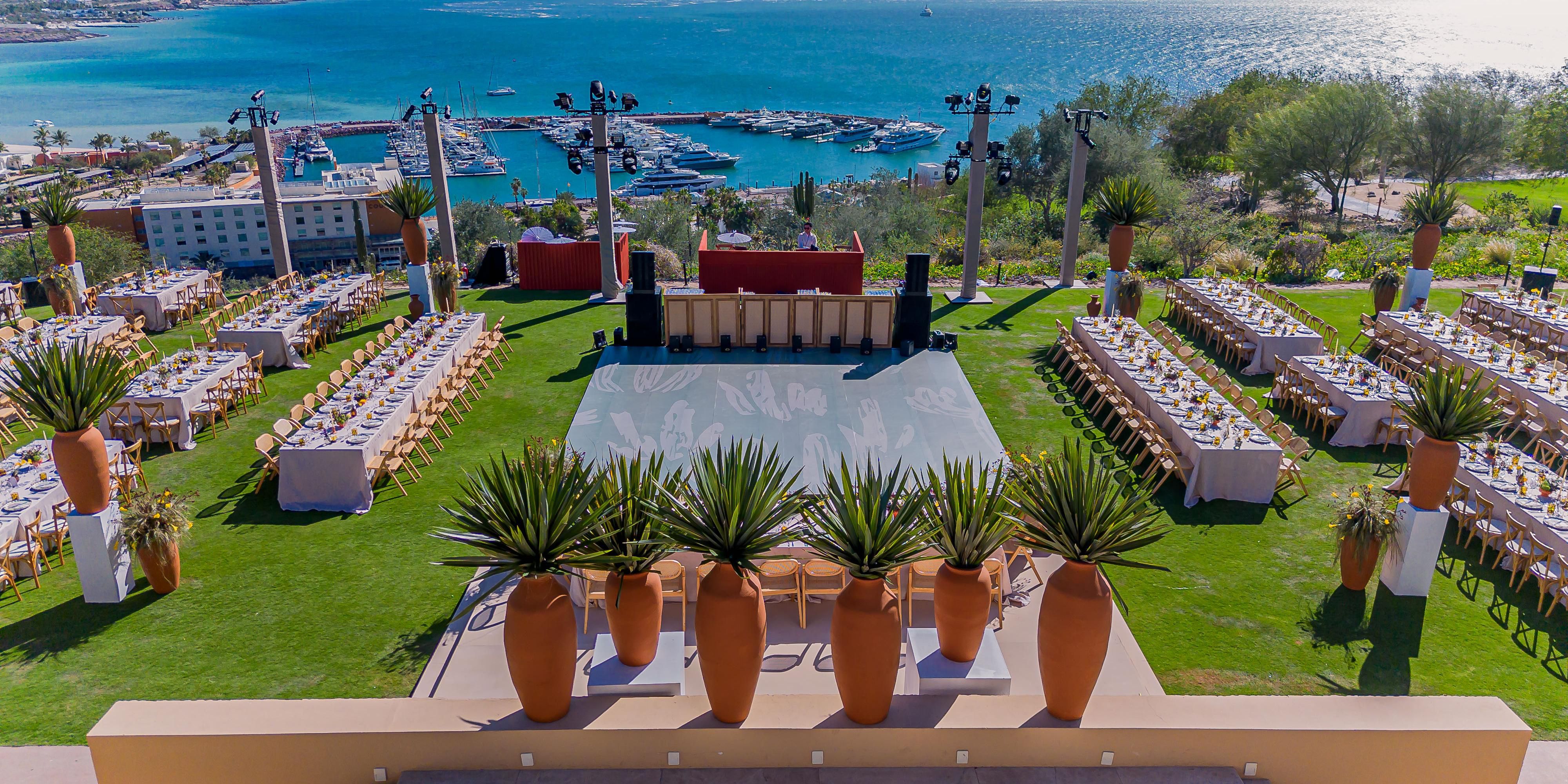 Entorno de boda con en la playa