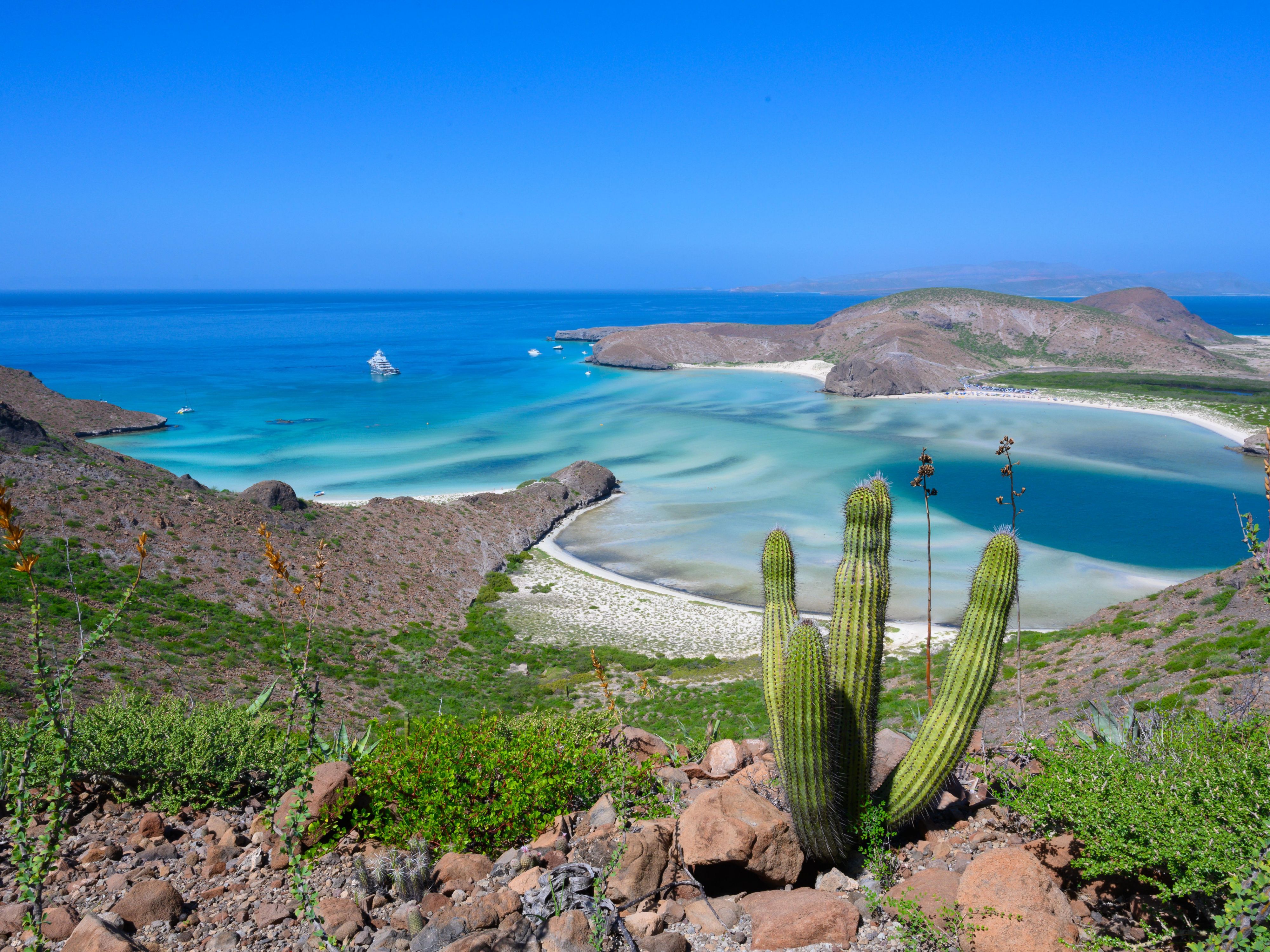 Disfrute de la belleza prístina de Playa Balandra.
