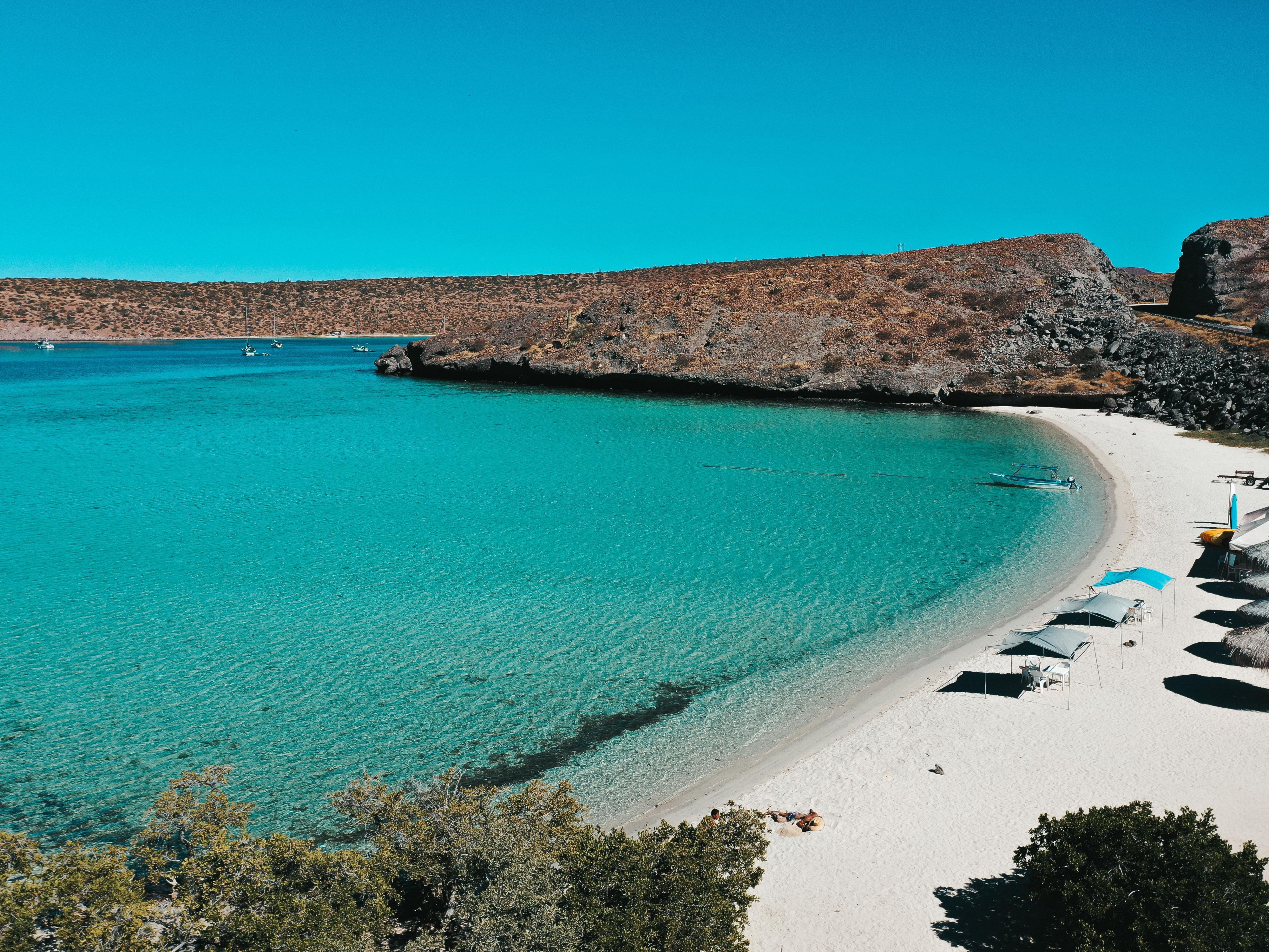 Enjoy El Tesoro Beach and its powdery sands and stunning views.​
