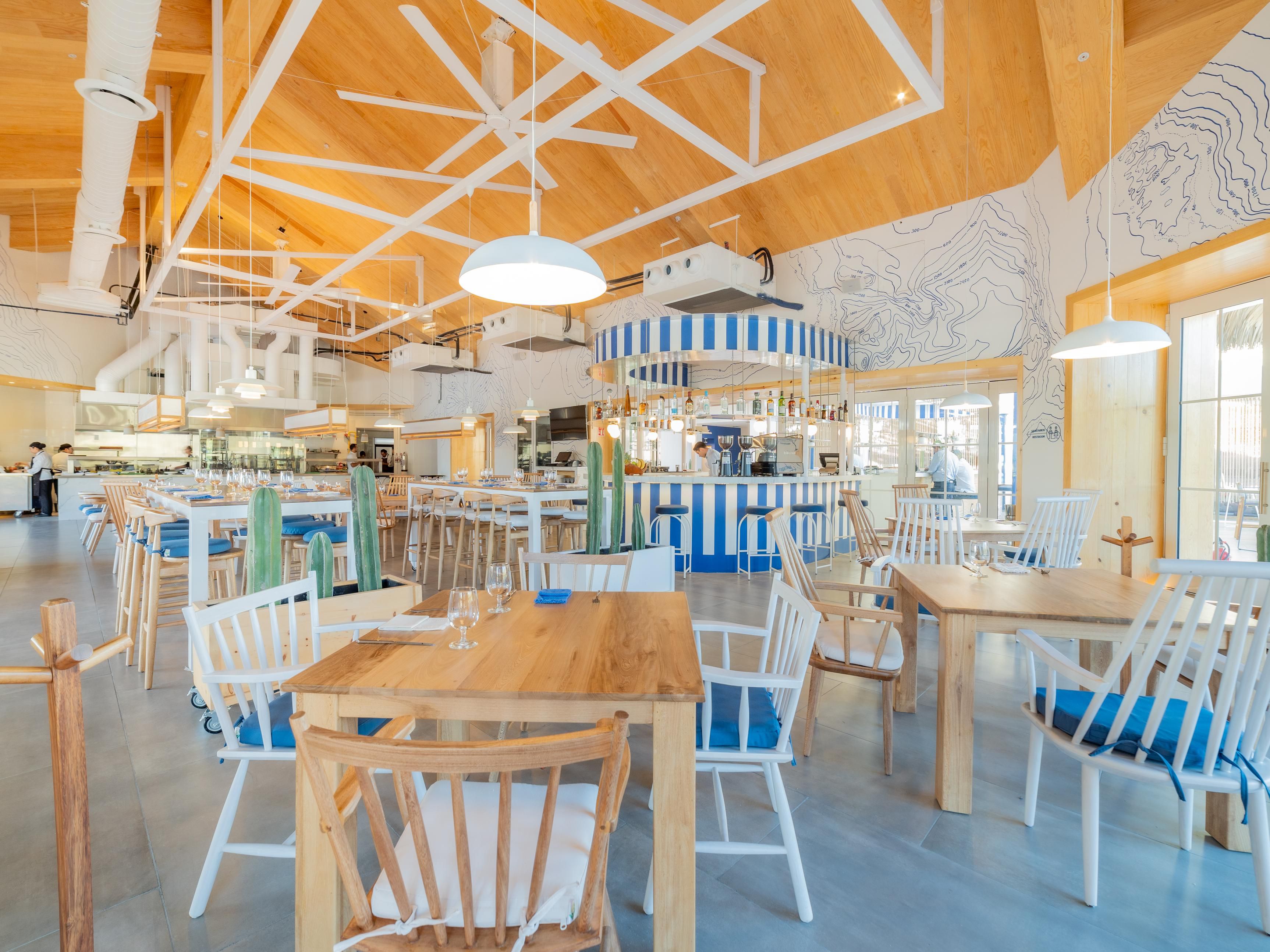 Enjoy delicious food at the beautiful Barco restaurant.