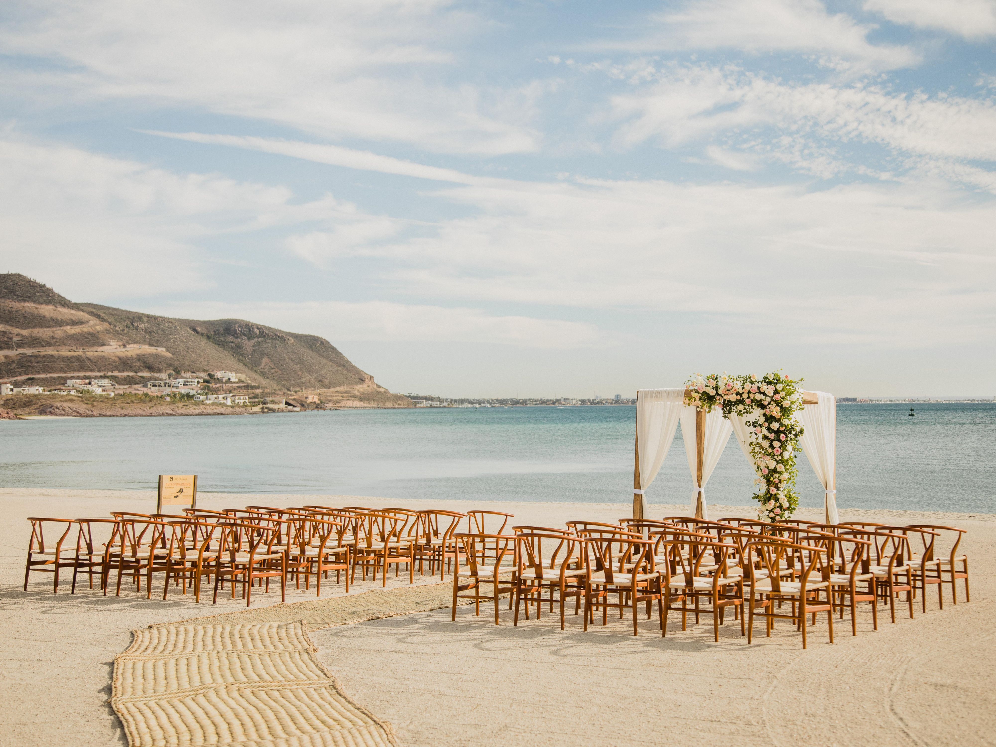 Ambiente para bodas en Indigo La Paz Puerta Cortés