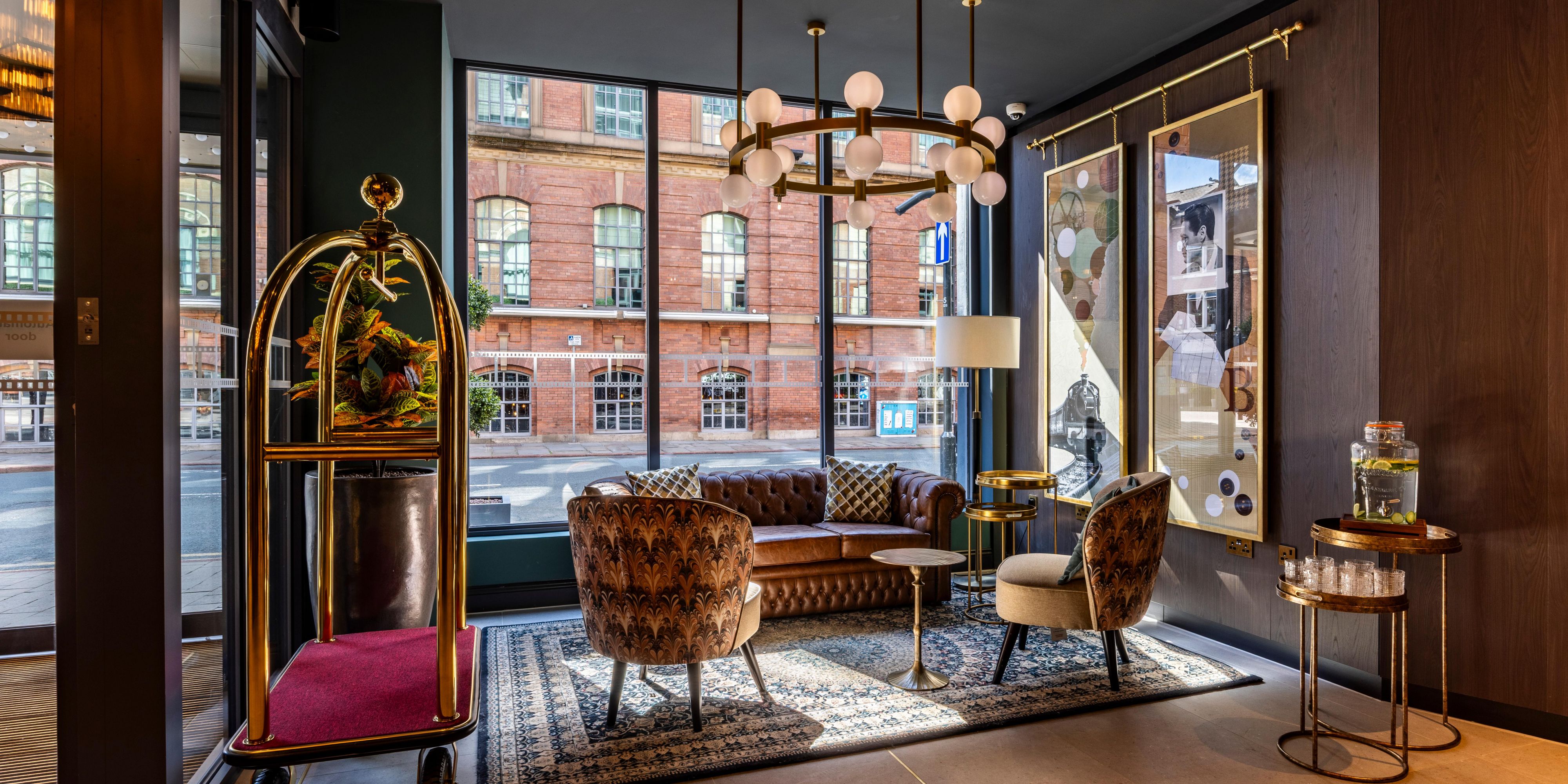 Guest Lounge