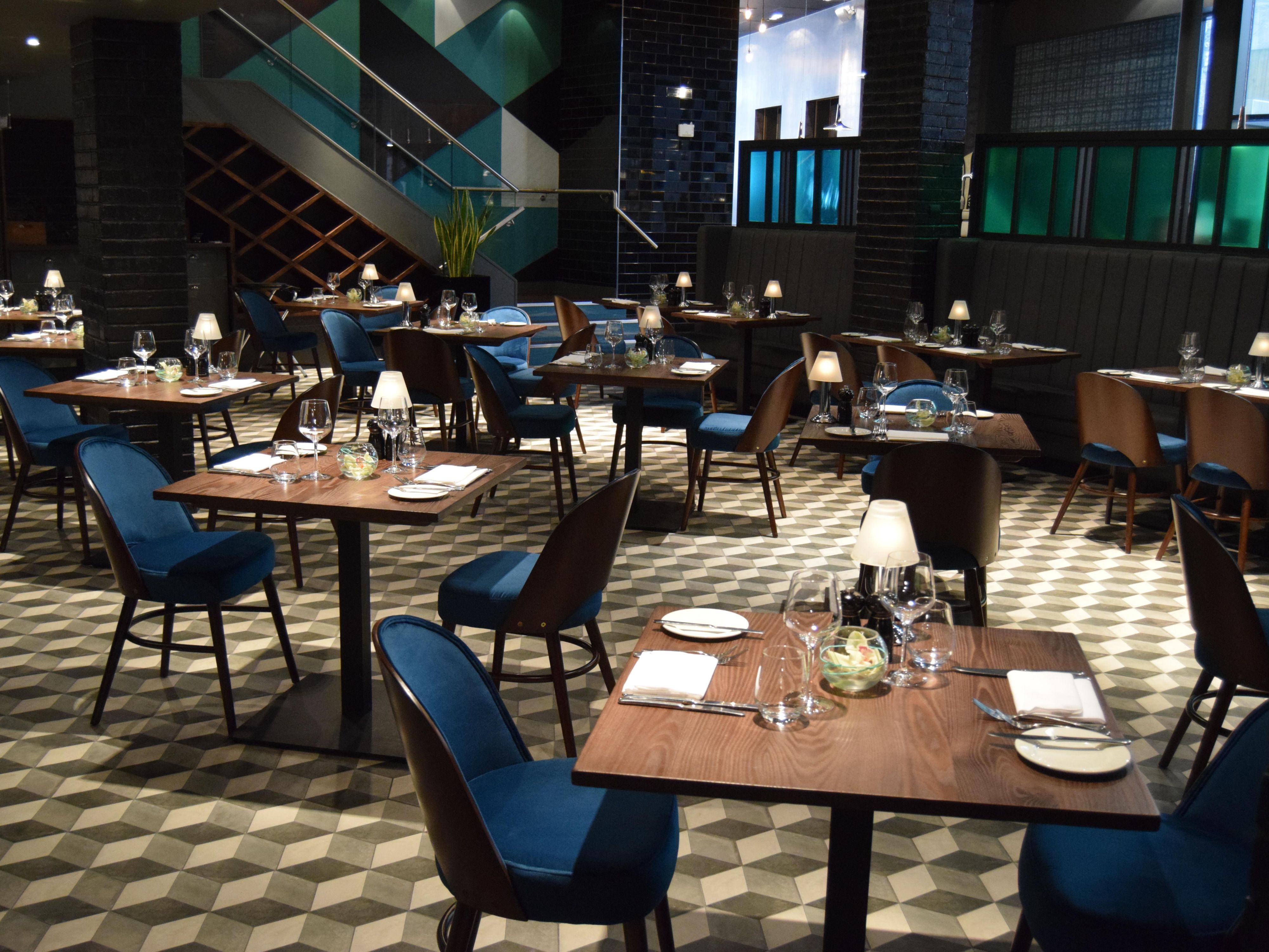 Steakhouse Bar & Grill Liverpool is situated within the contemporary boutique Hotel Indigo. It pays homage to the rich industrial heritage of the restaurant's location on Chapel Street, once home to the city's cotton trade and Liverpool's enduring music legacy. Open Monday to Friday 12:00 to 22:00, Saturday 13:00 to 22:00 and Sunday 13:00 to 21:00
