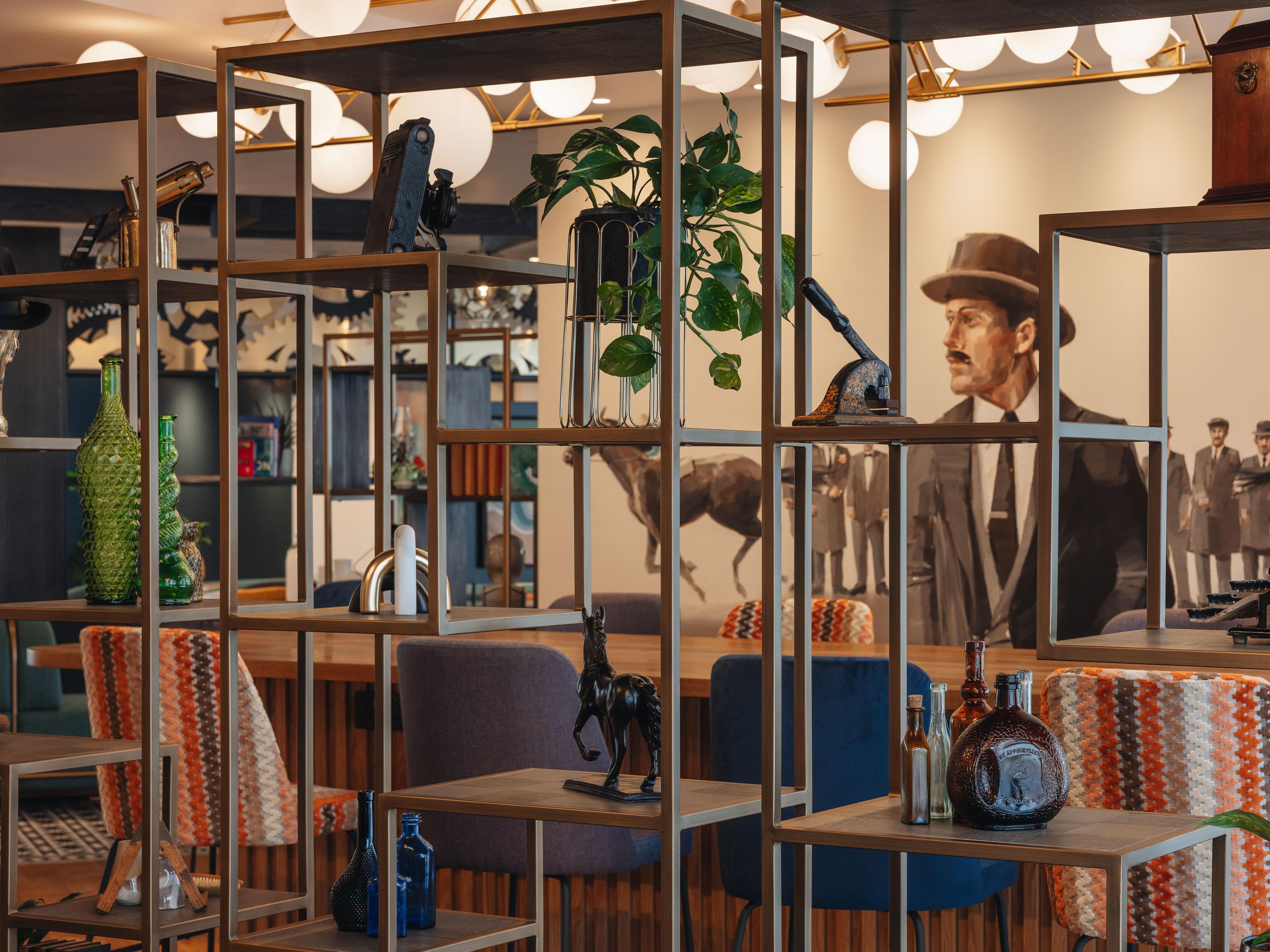 Sabini bar décor