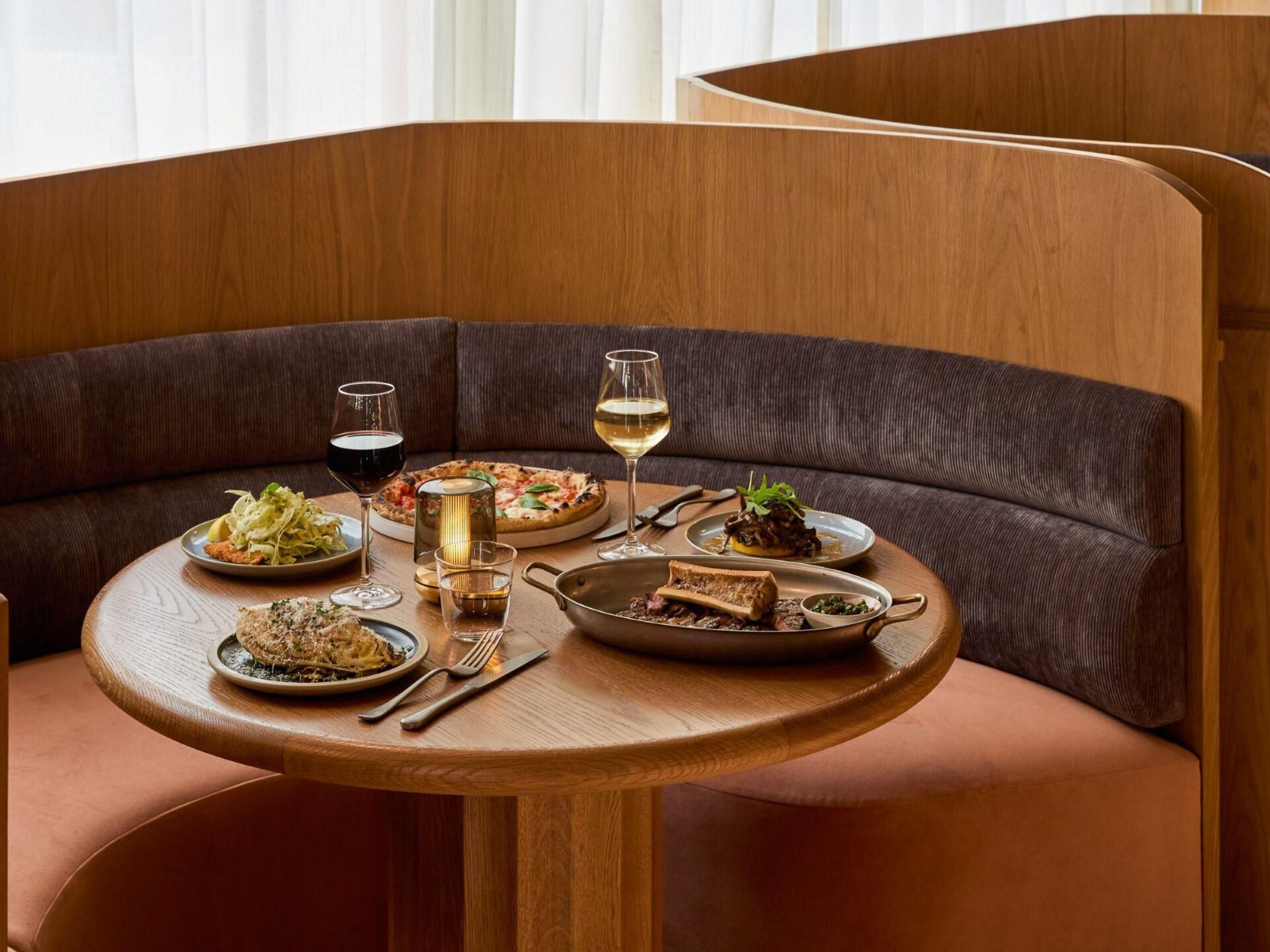 Flock Restaurant & Bar 