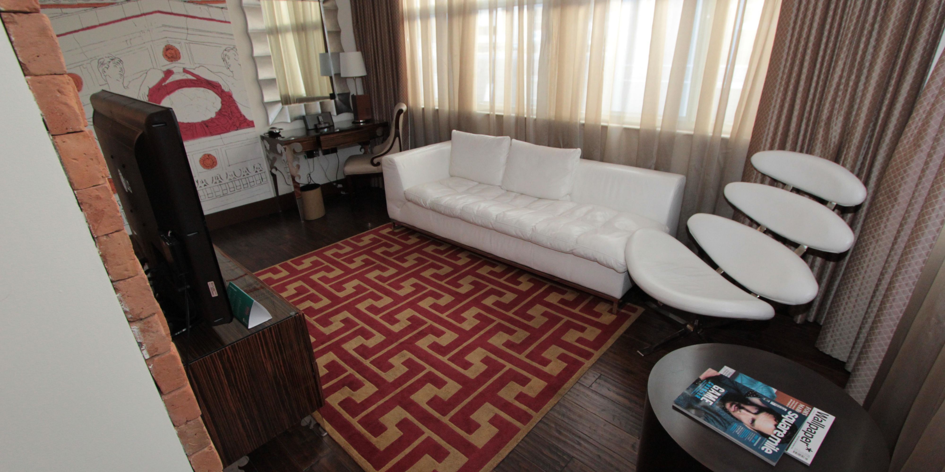 Junior Suite Separate Sitting Area