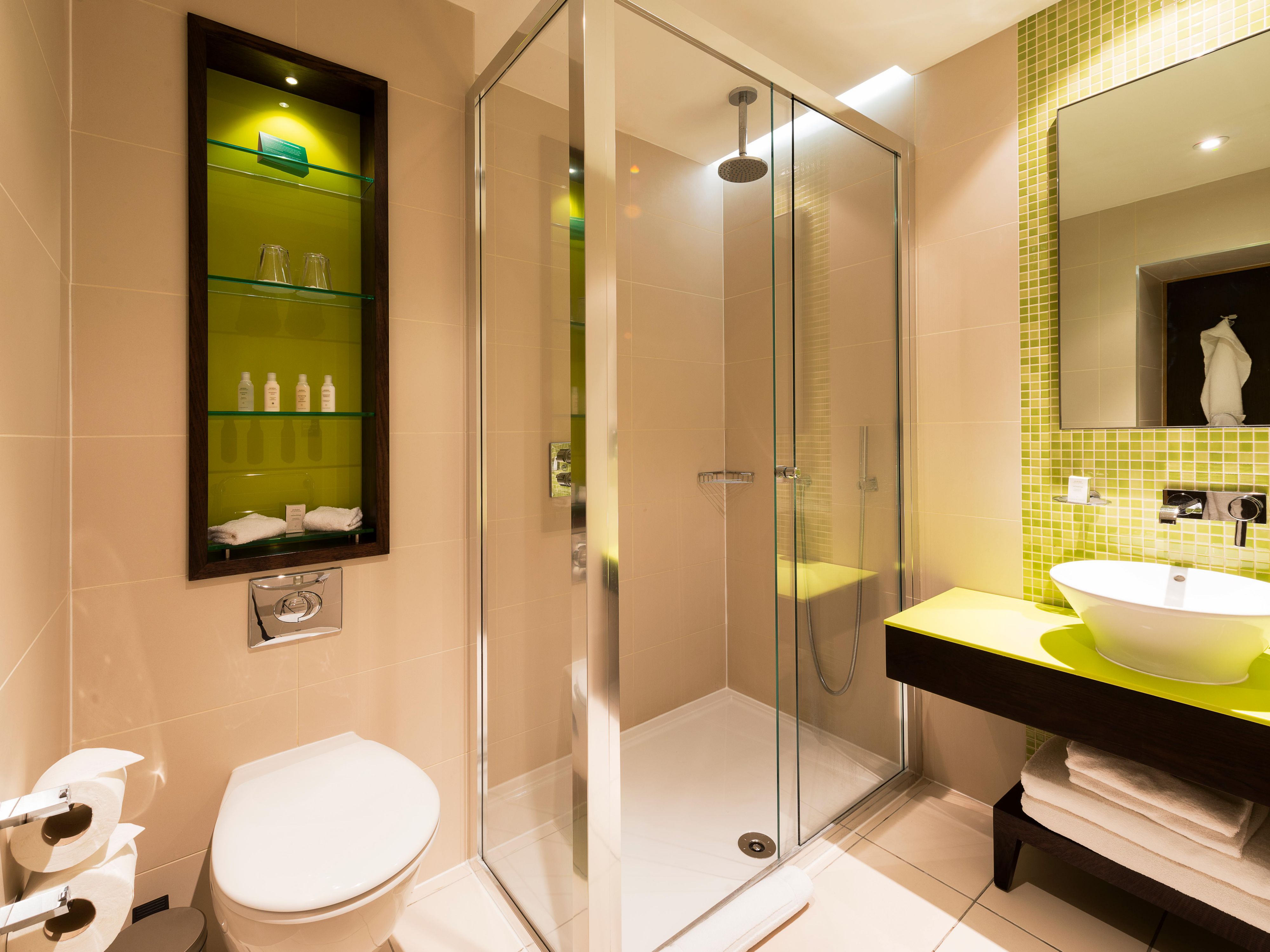 Benefit from fresh, en-suite bathrooms with luxury toiletries