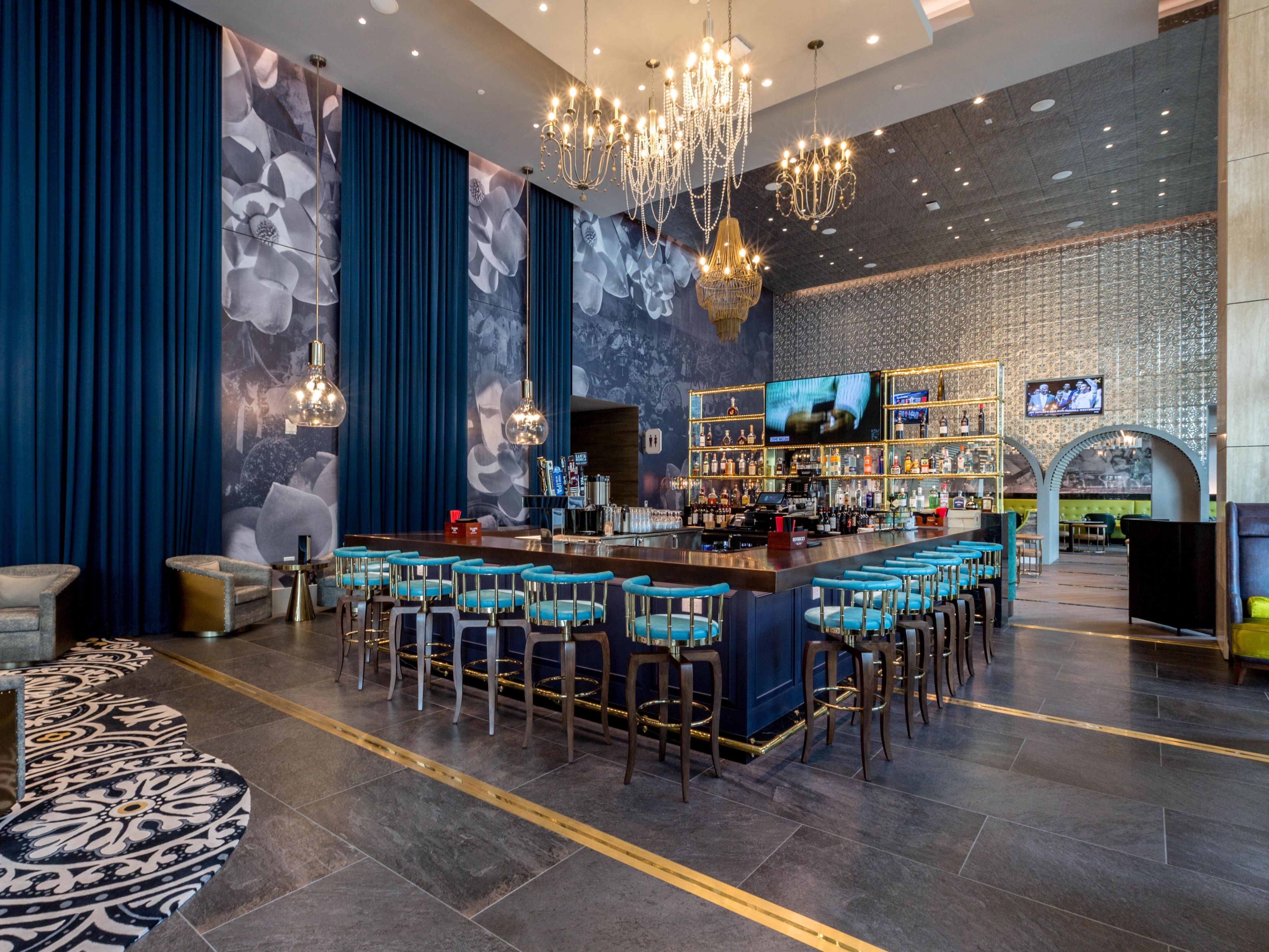 We offer a casual atmosphere at Metropole Bar + Kitchen.