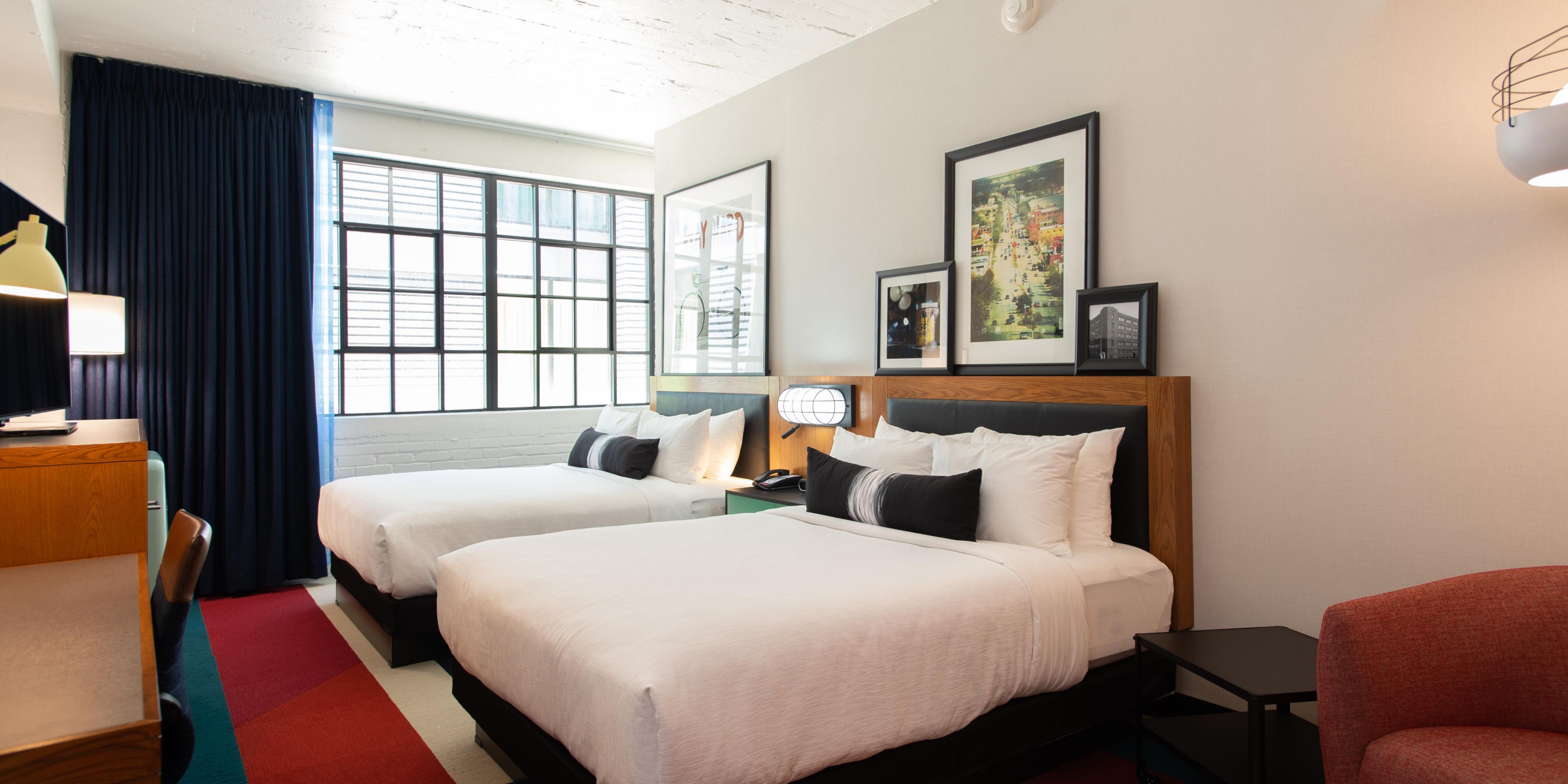 Standard Double Queen Room