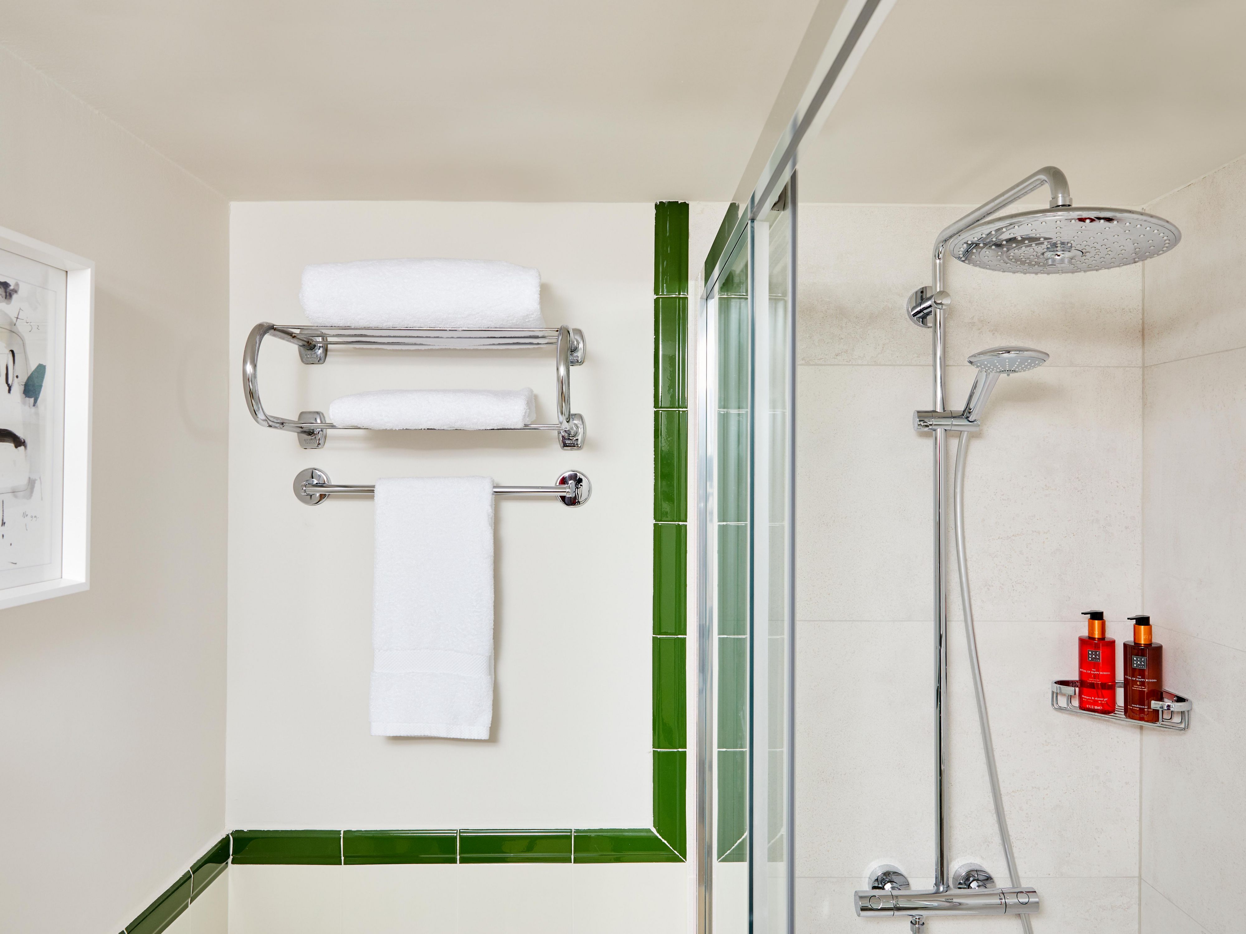 Bath with Shower