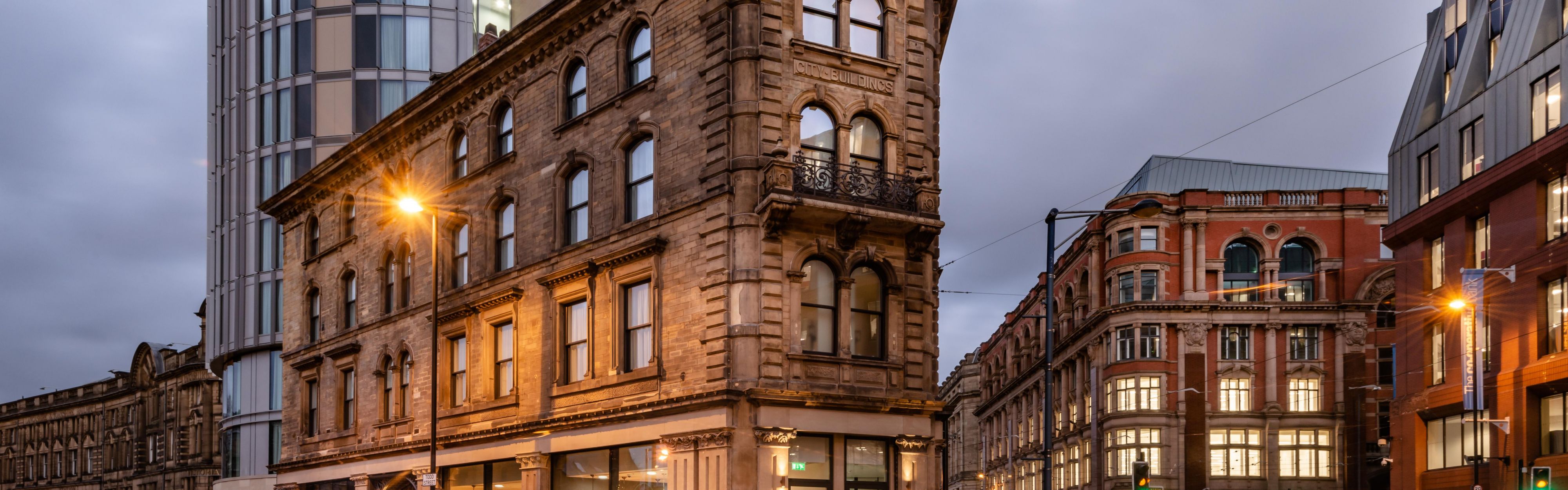 $hotelInfo.mediaDetails.welcomePhotos.primaryPhoto.caption}