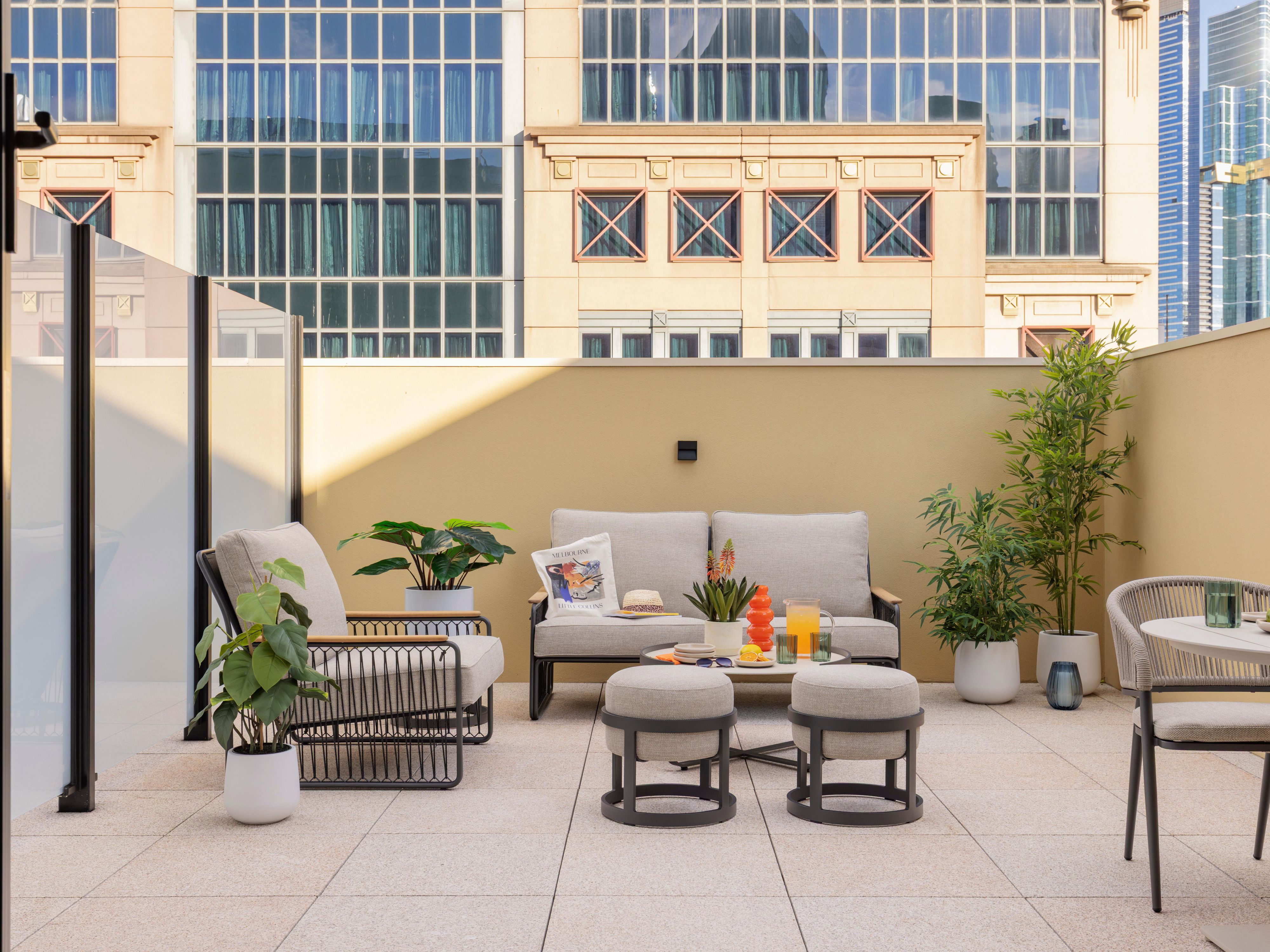 King Bed Suite City View Balcony