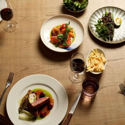 210g Pinnacle Grass Fed Sirloin, Veal Jus, Frites