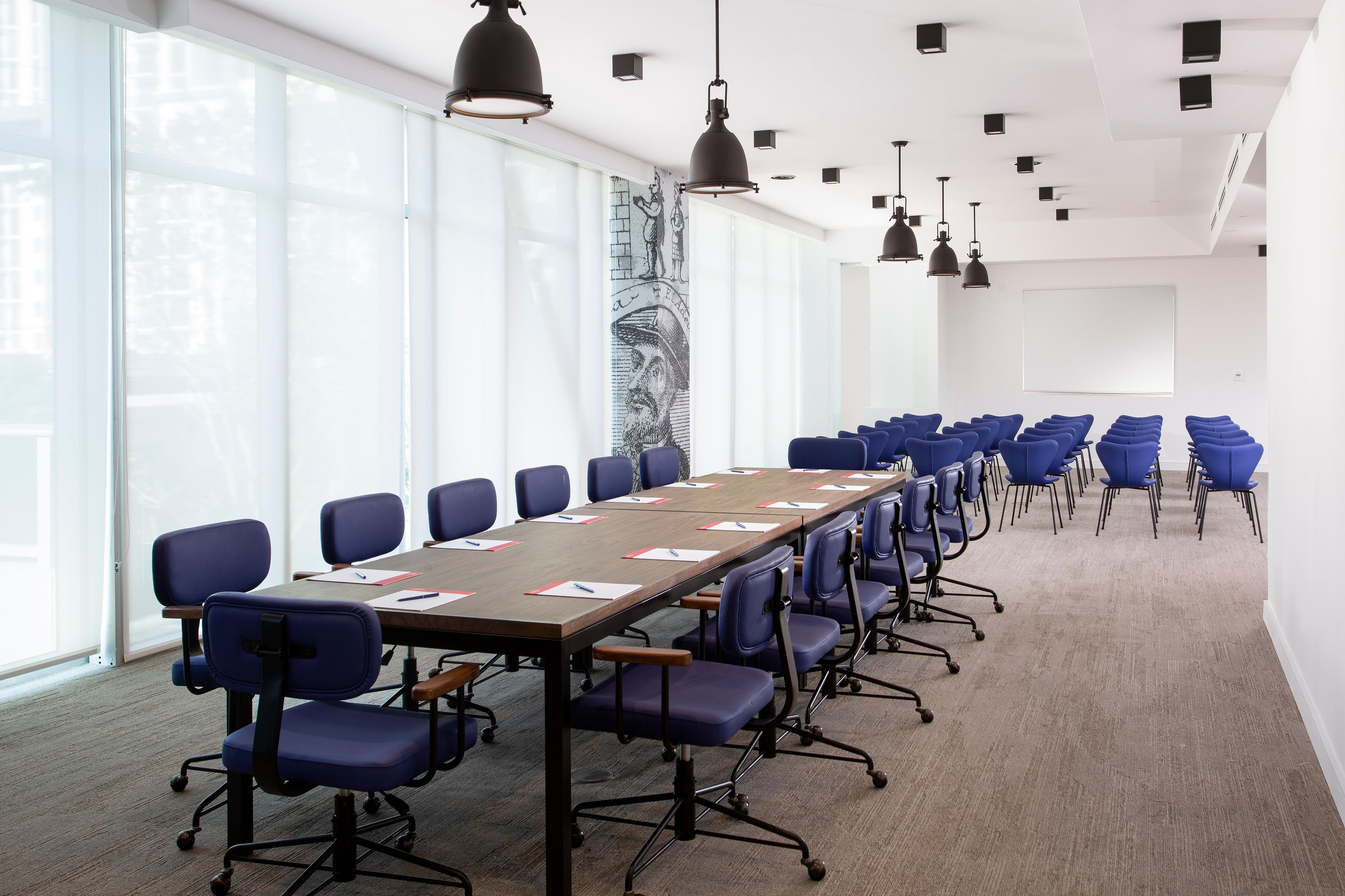 Meet, greet, and gather in our Miami meeting space with unique designs and a cool, trendy, and productive environment. Host conferences, meetings, weddings, receptions, and banquets in 1,584 square feet of stylish event space in Miami’s Brickell neighborhood. Let our team help arrange local catering, audiovisual, and accommodations.