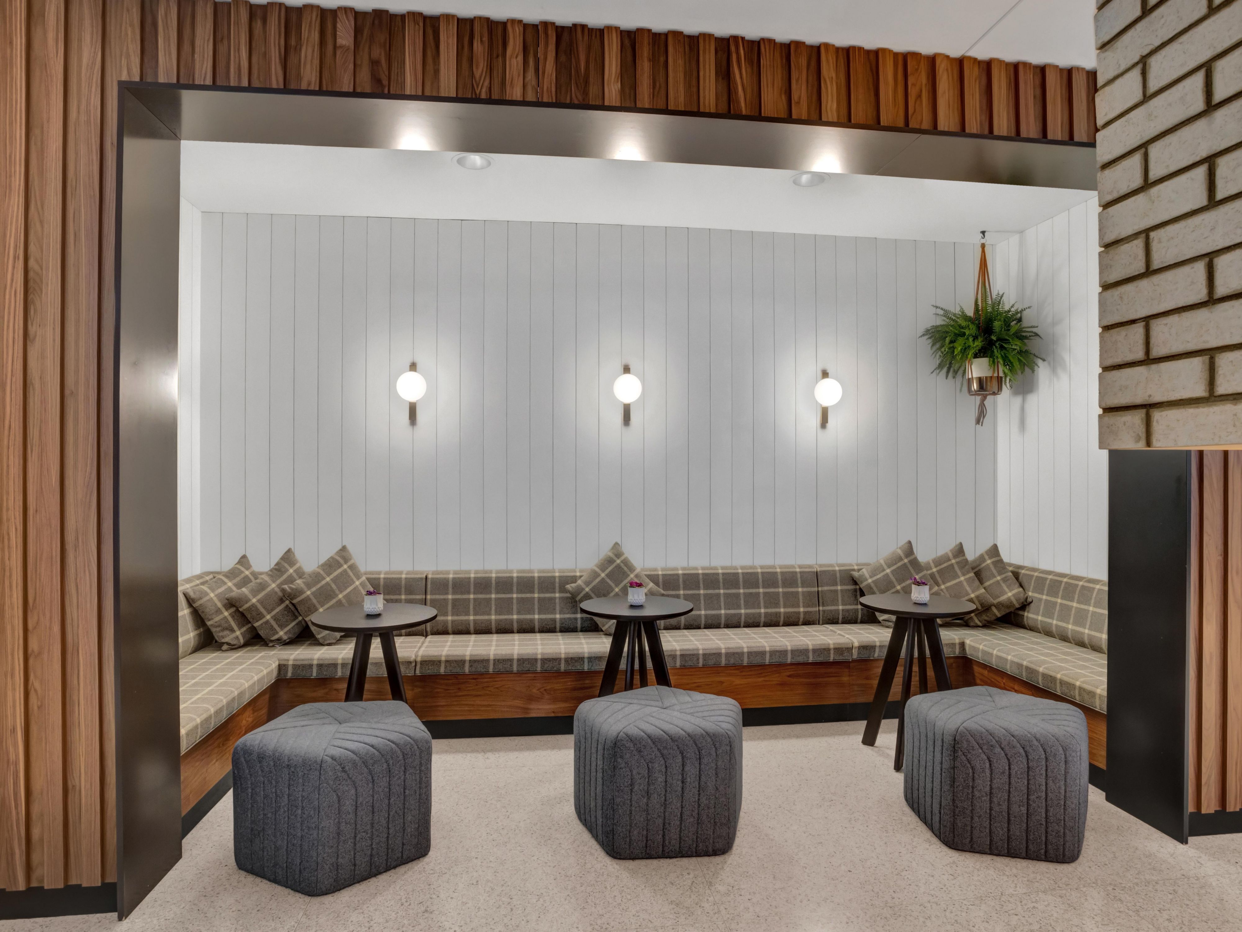 Semi private casual business gatherings made easy at Hotel Indigo