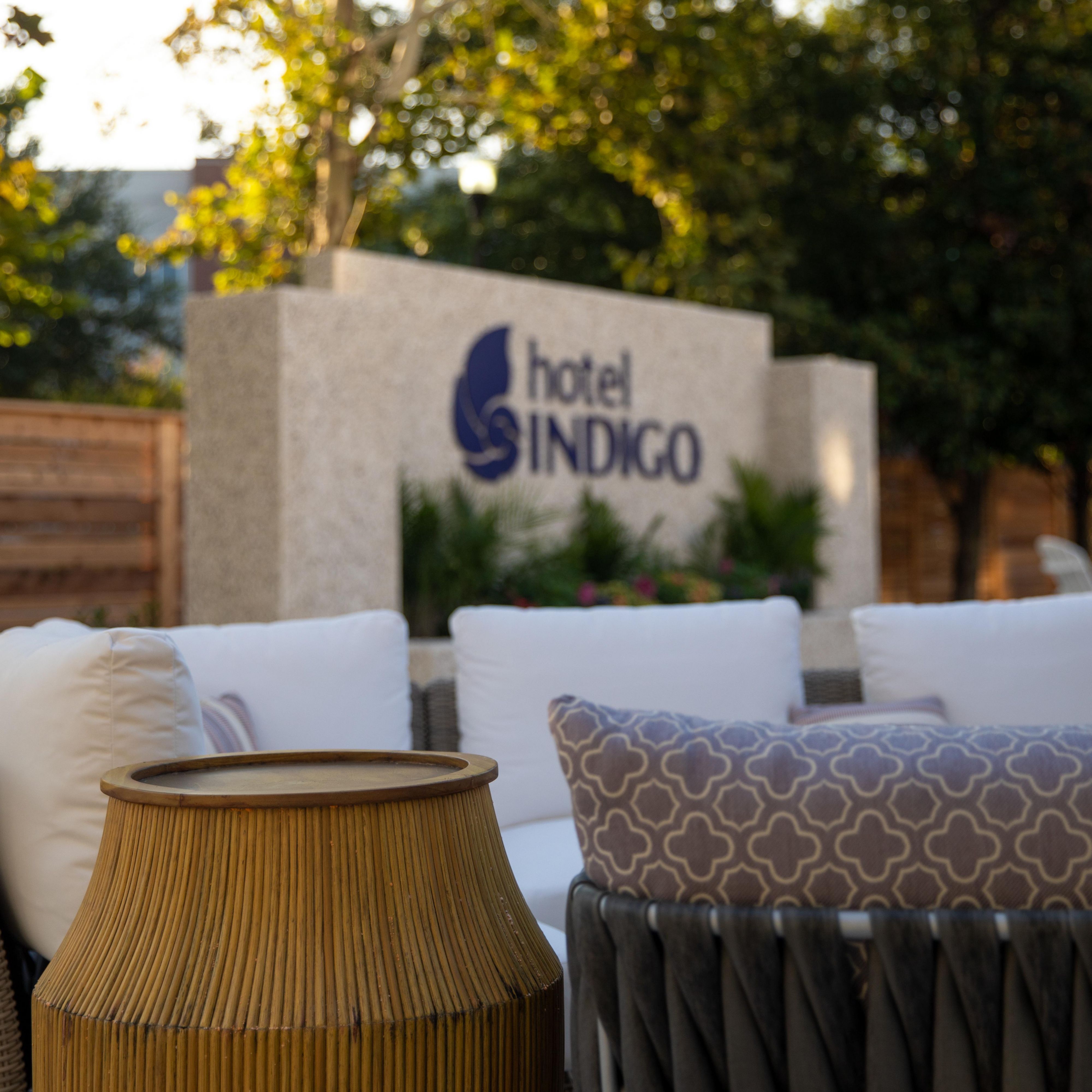 Hotel Indigo Mount Pleasant's charming courtyard