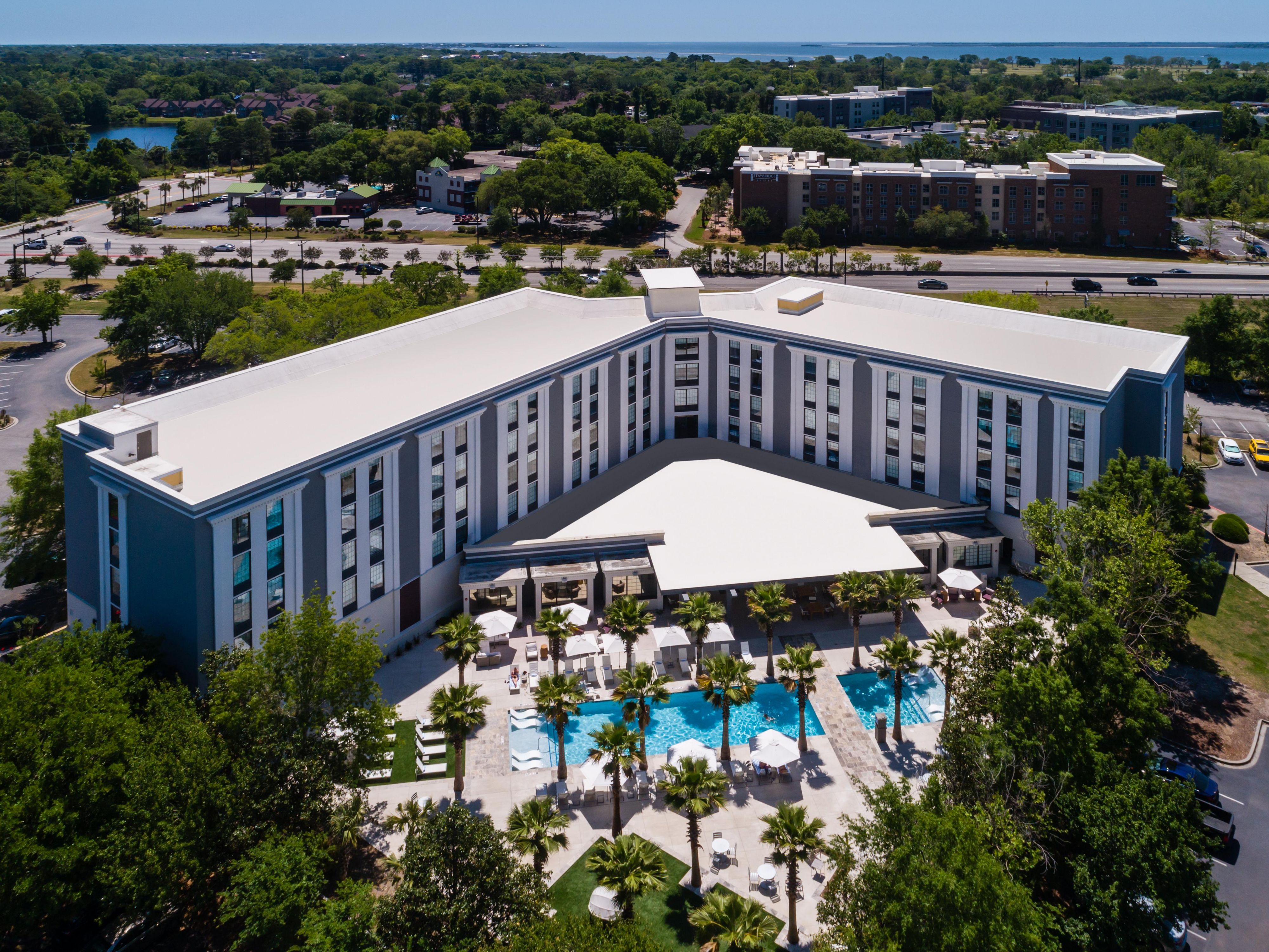 Just over the Ravenel Bridge from Charleston’s historic core, our hotel blends boutique style with breezy access. Skip the downtown crowds without missing a moment of the action. From spa-inspired rooms to resort-style amenities, this is where comfort, convenience, and character meet.