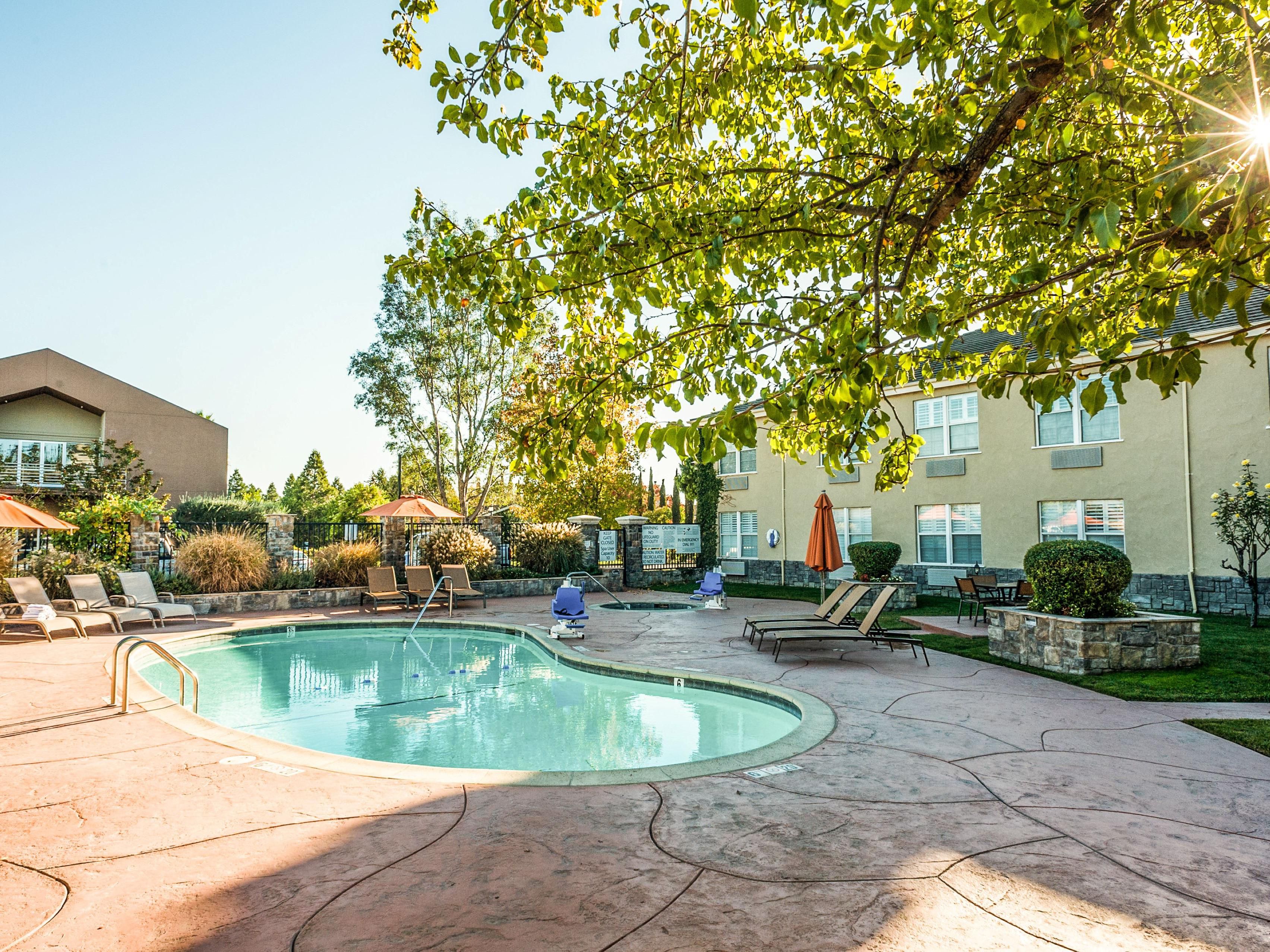 Soak up the sunshine at our outdoor pool.