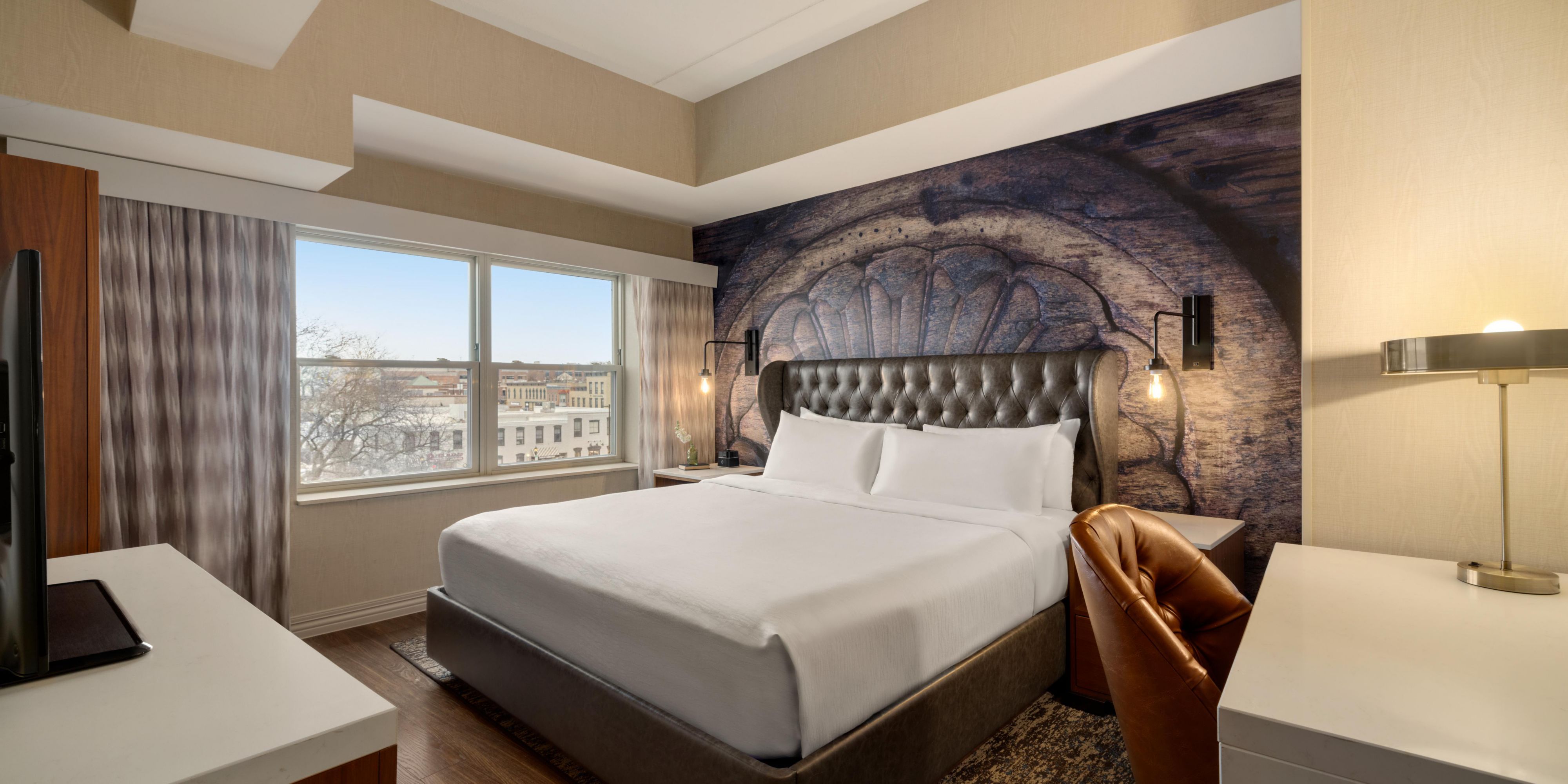 King suite with river views—pure relaxation in Naperville.