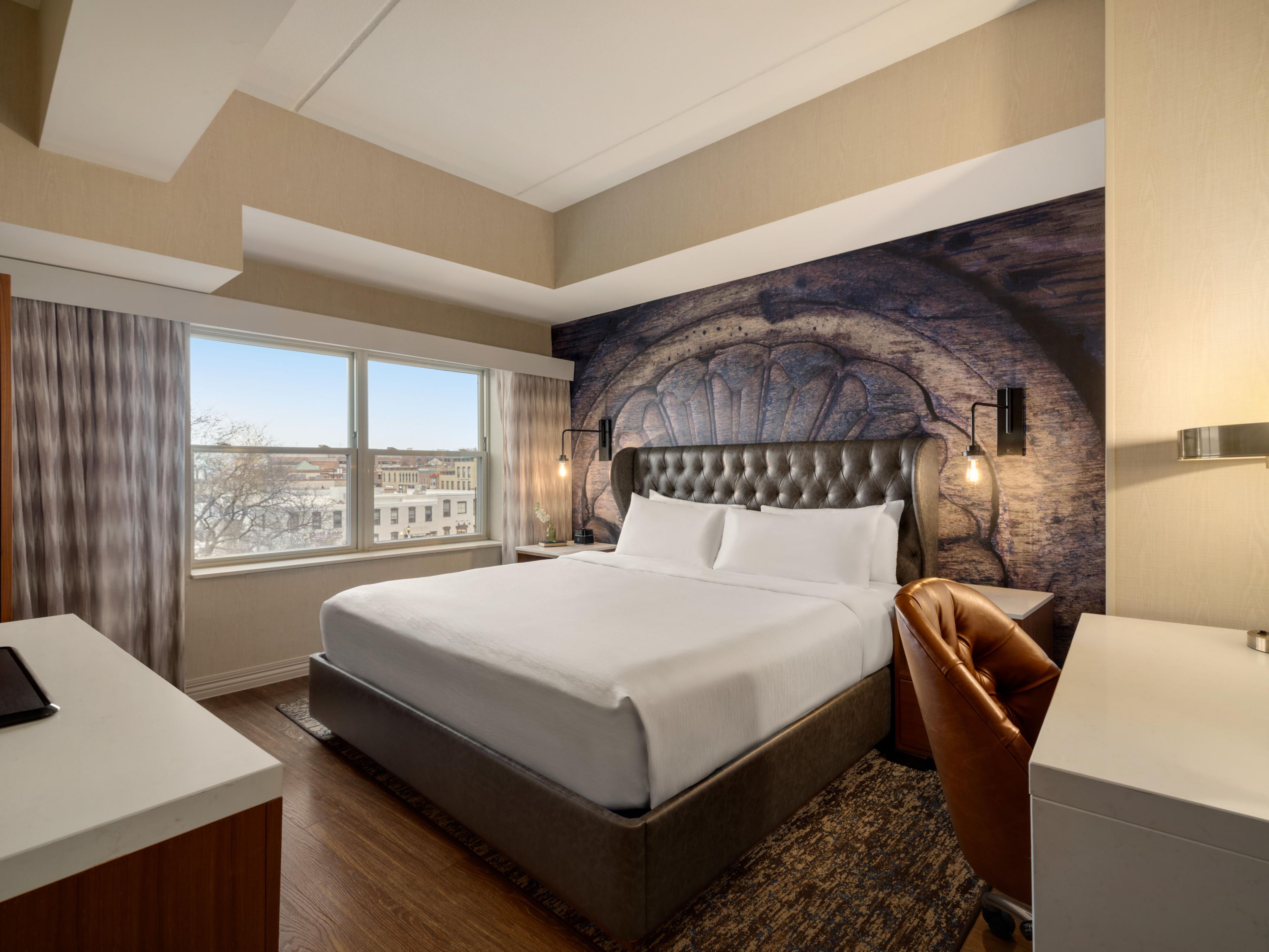King suite with river views—pure relaxation in Naperville.
