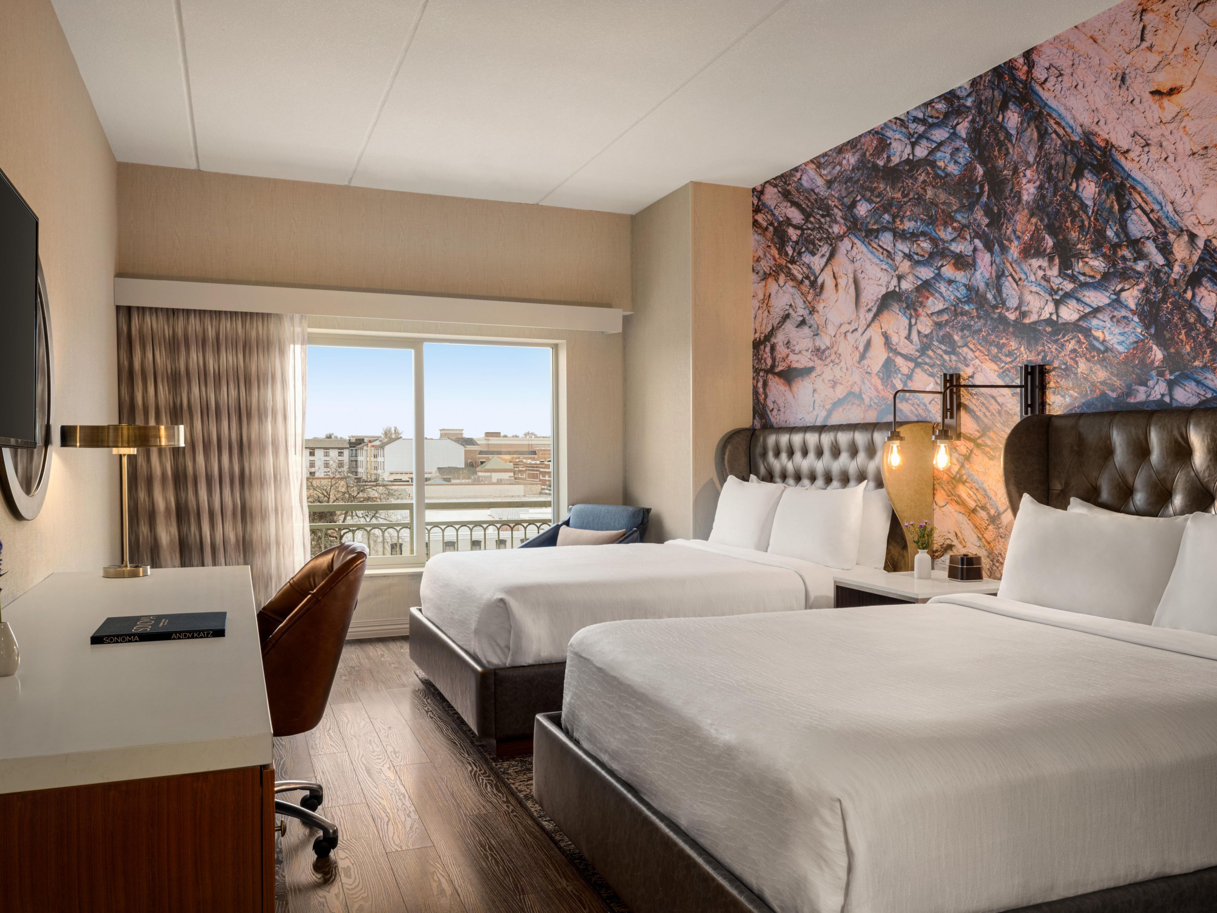 Our queen guest rooms are perfect for getaways.