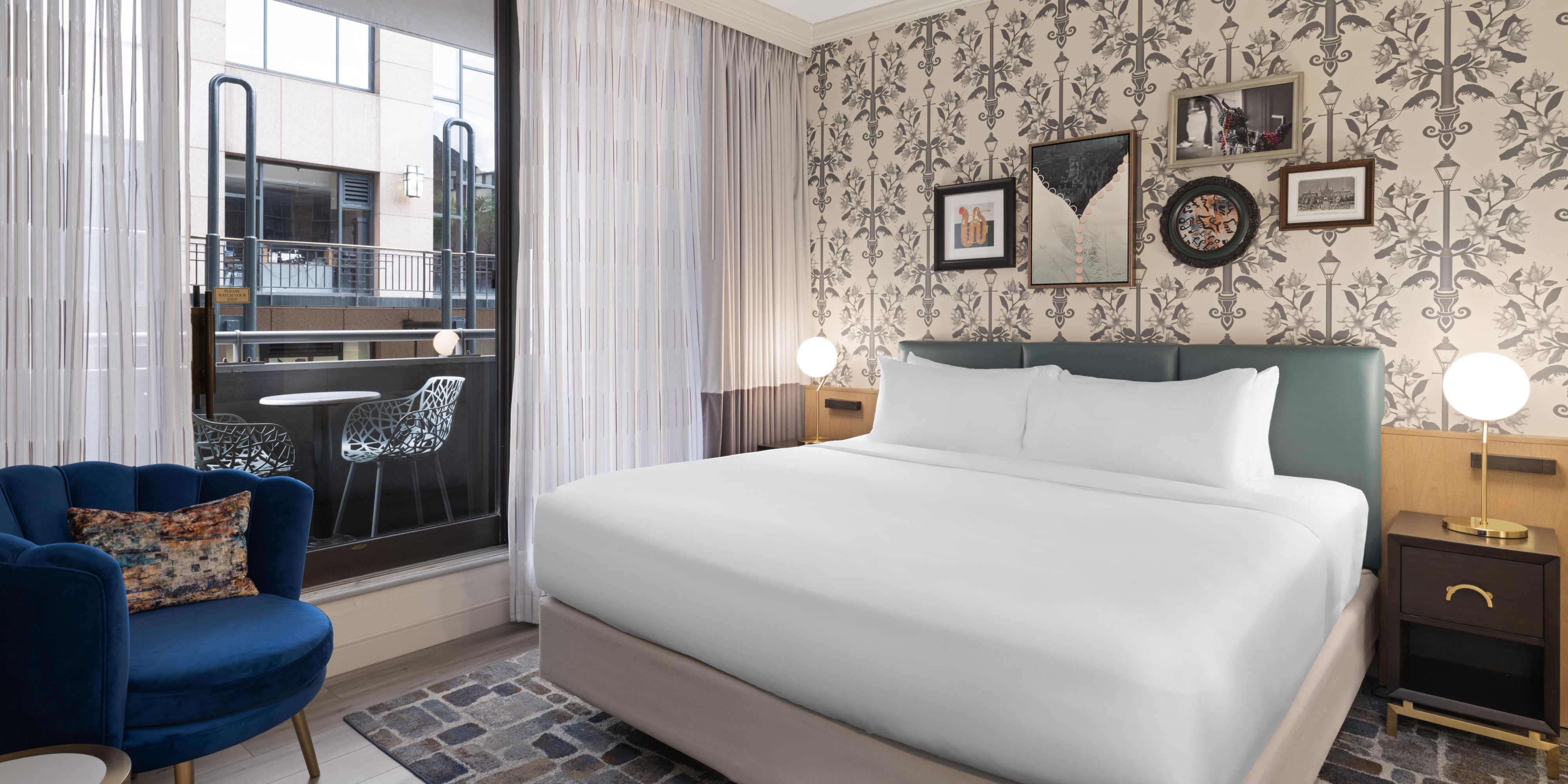 hotel indigo guest room