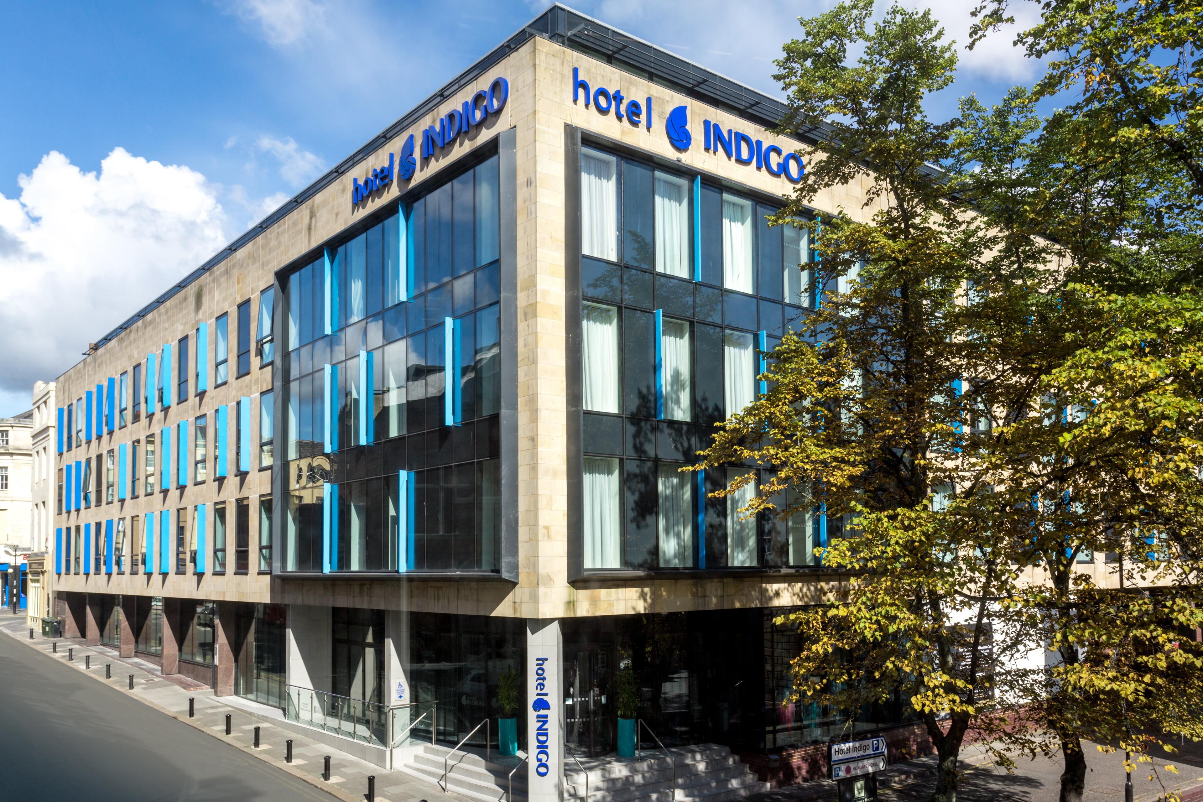 100 car parking spaces located on site, available for hotel residents and the general public. Subject to availability, first come, first served. Accessible spaces also available.