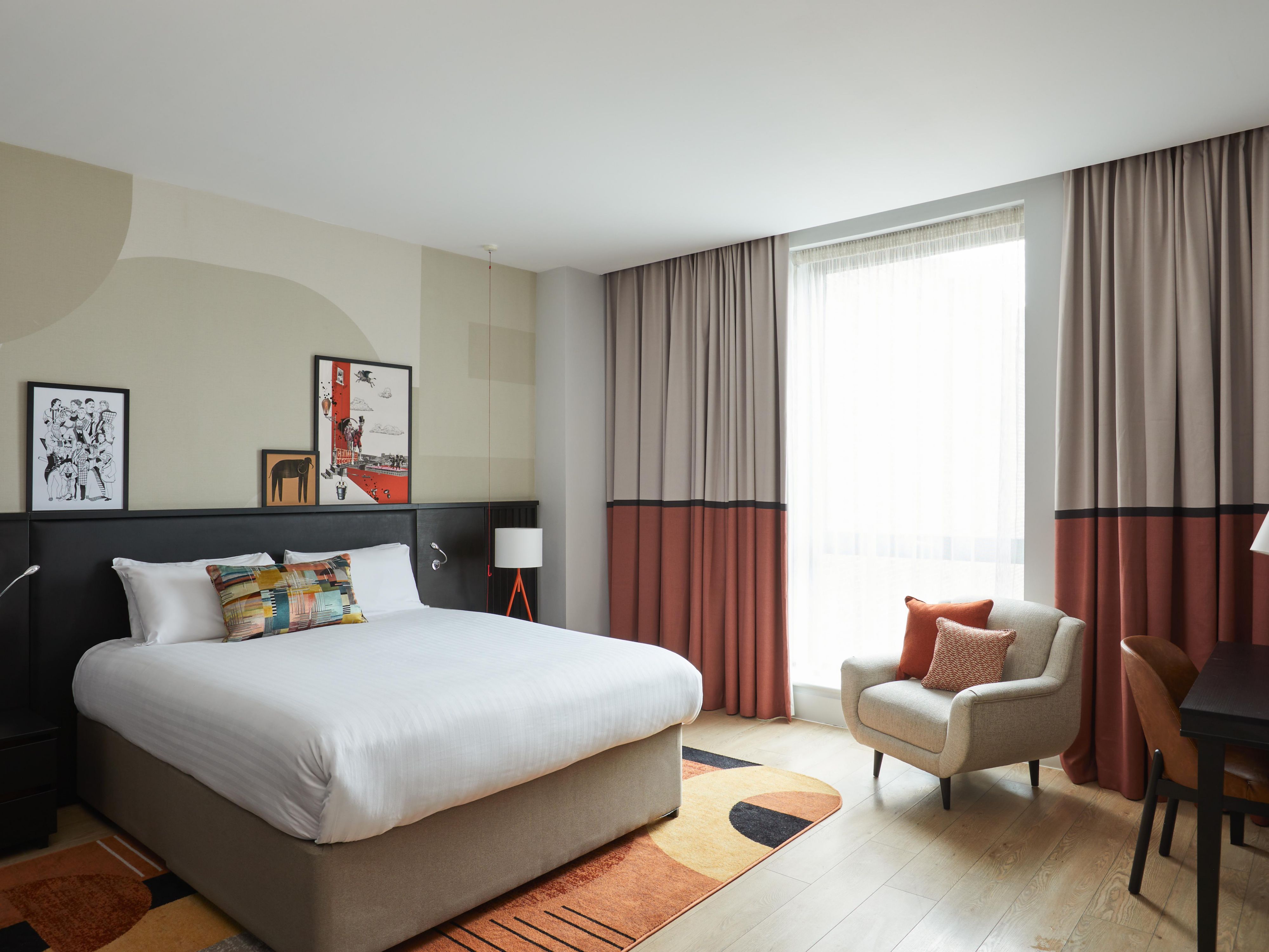 Refurbished Accessible Room with Emergency Pull Cord - Spacious