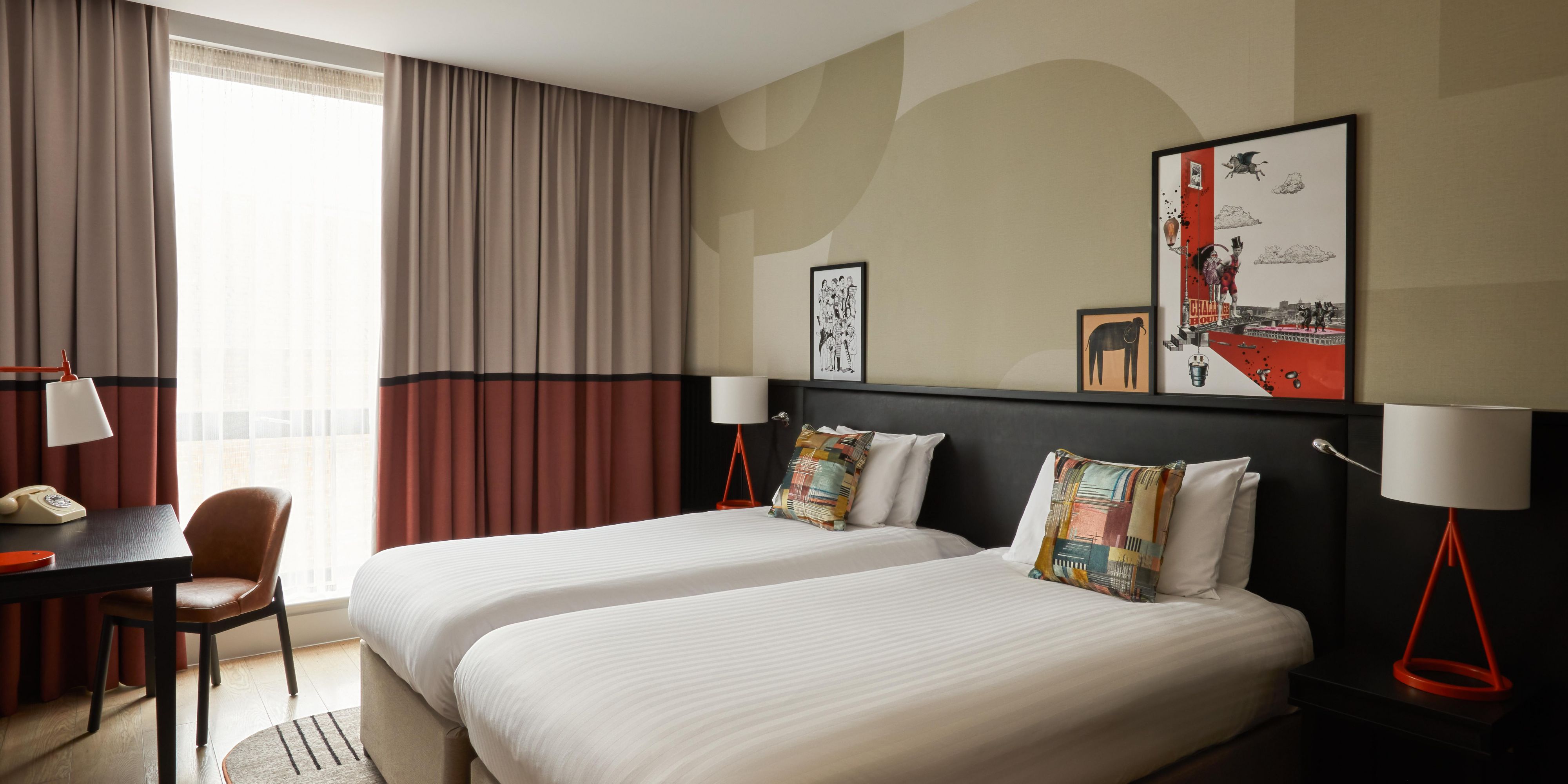 Newly Refurbished Room with Twin Beds
