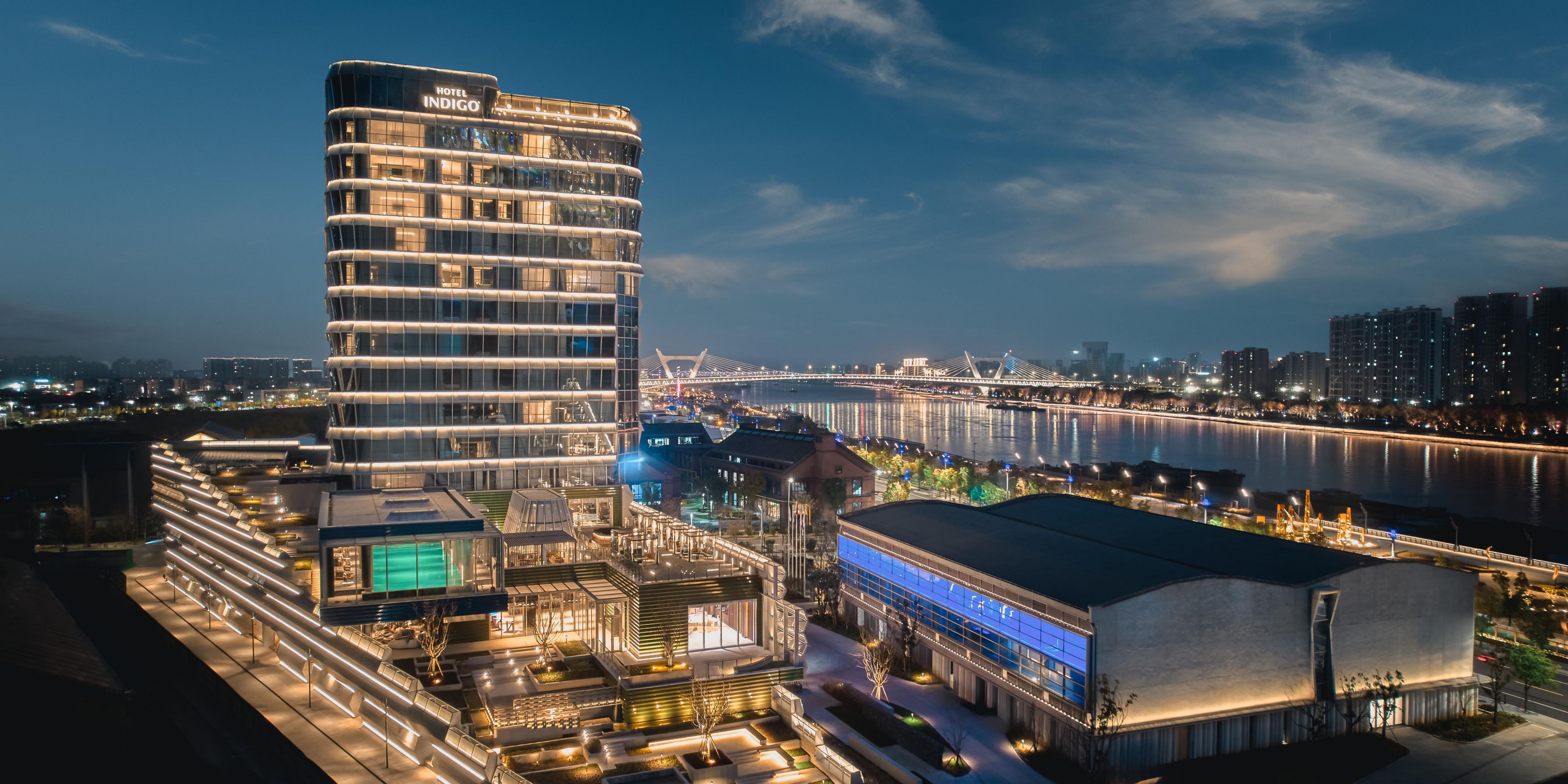 Khách sạn Indigo Ningbo Riverside