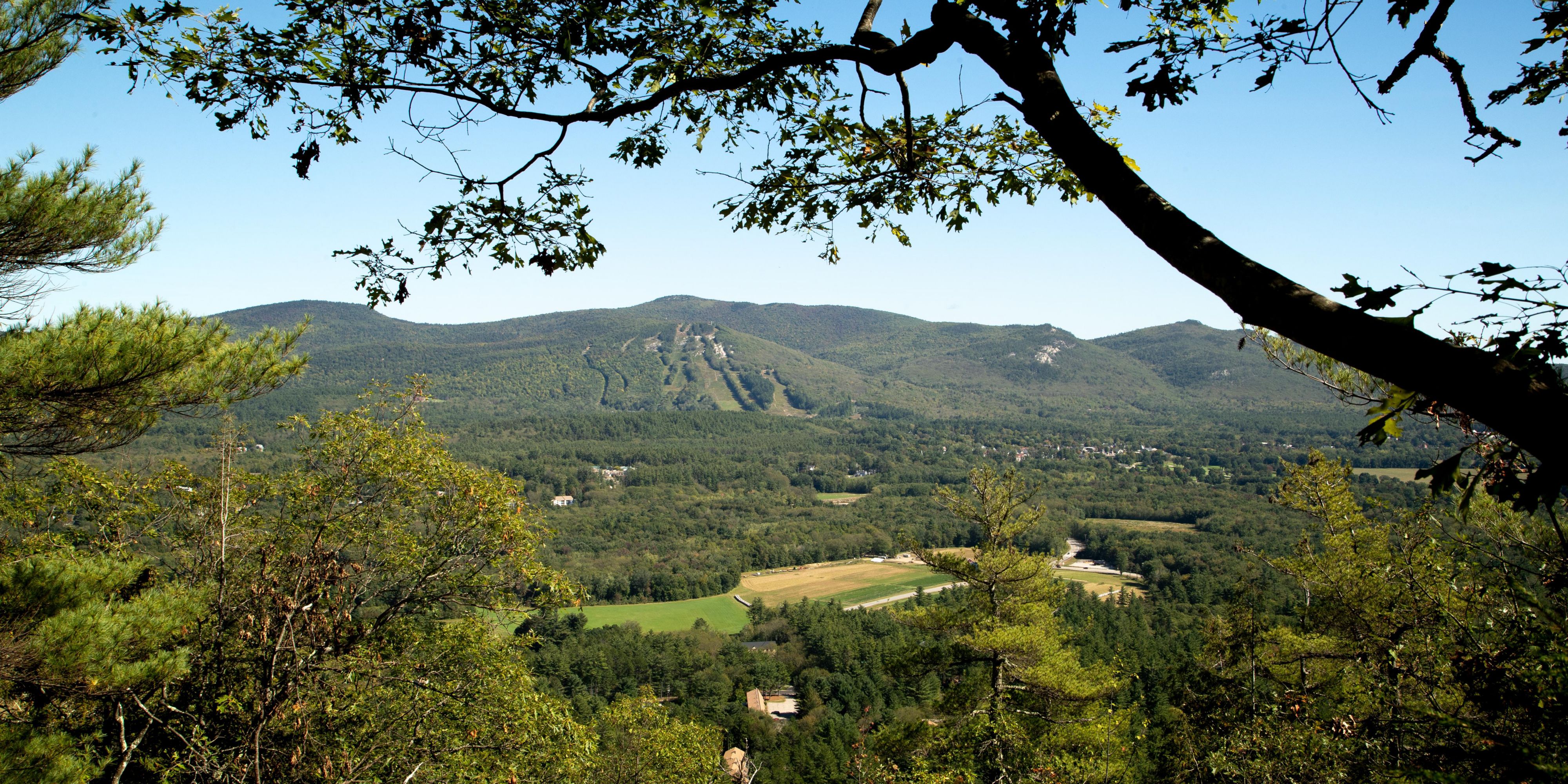 Fresh trails and bright skies—springtime in the White Mountains.