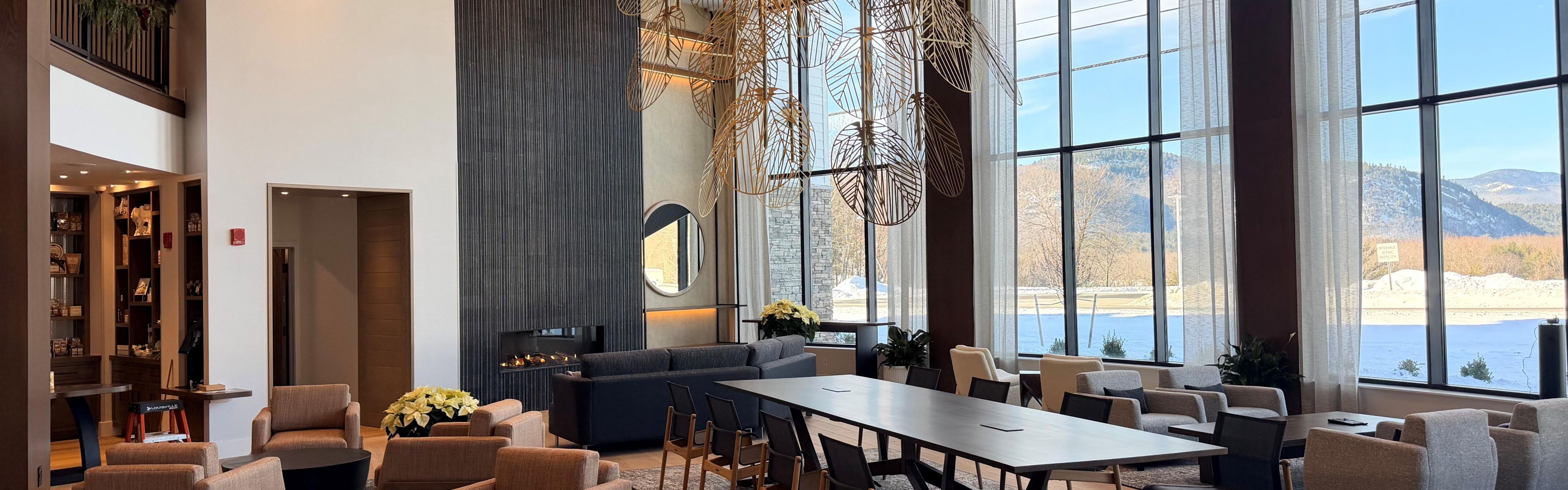 $hotelInfo.media자세히 알아보기