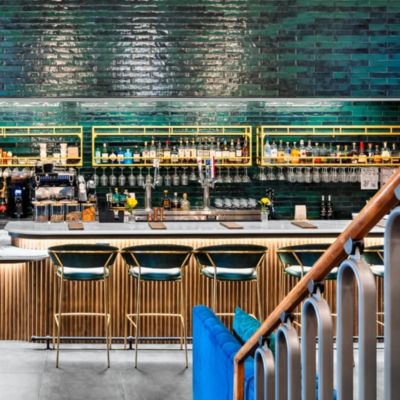 Bar and Lounge