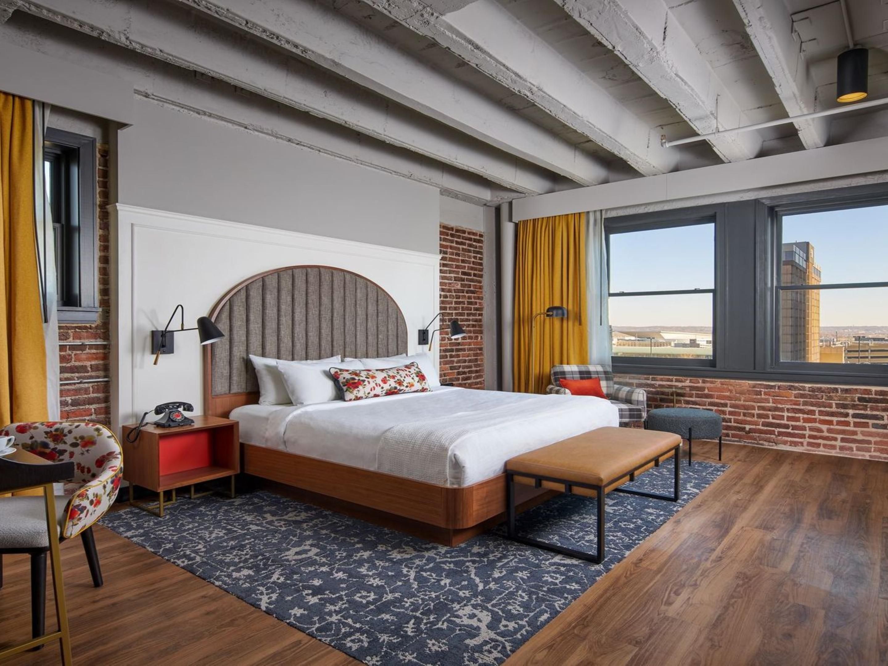 King Bed Guest Room